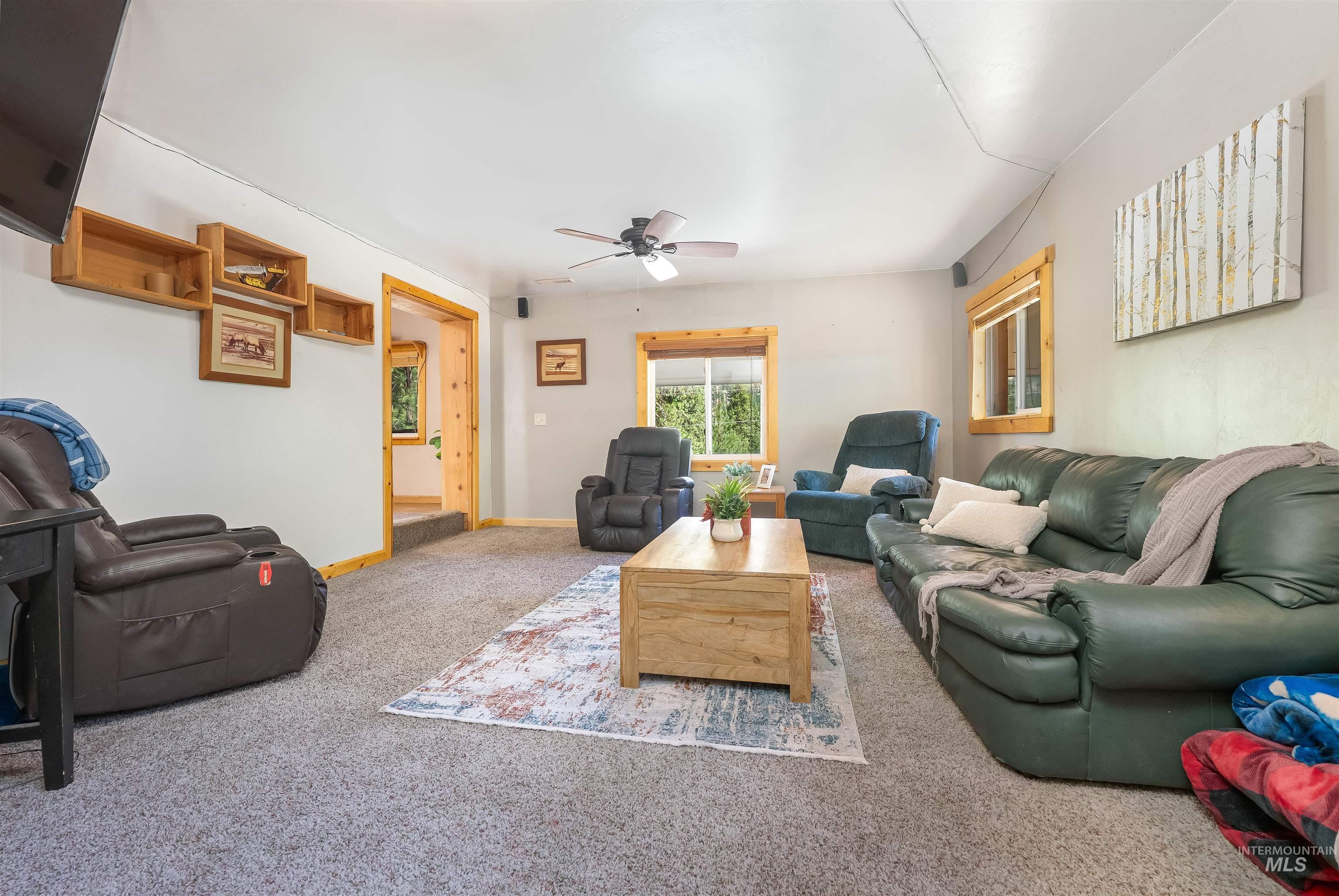 123 Alder Dr Property Photo 15