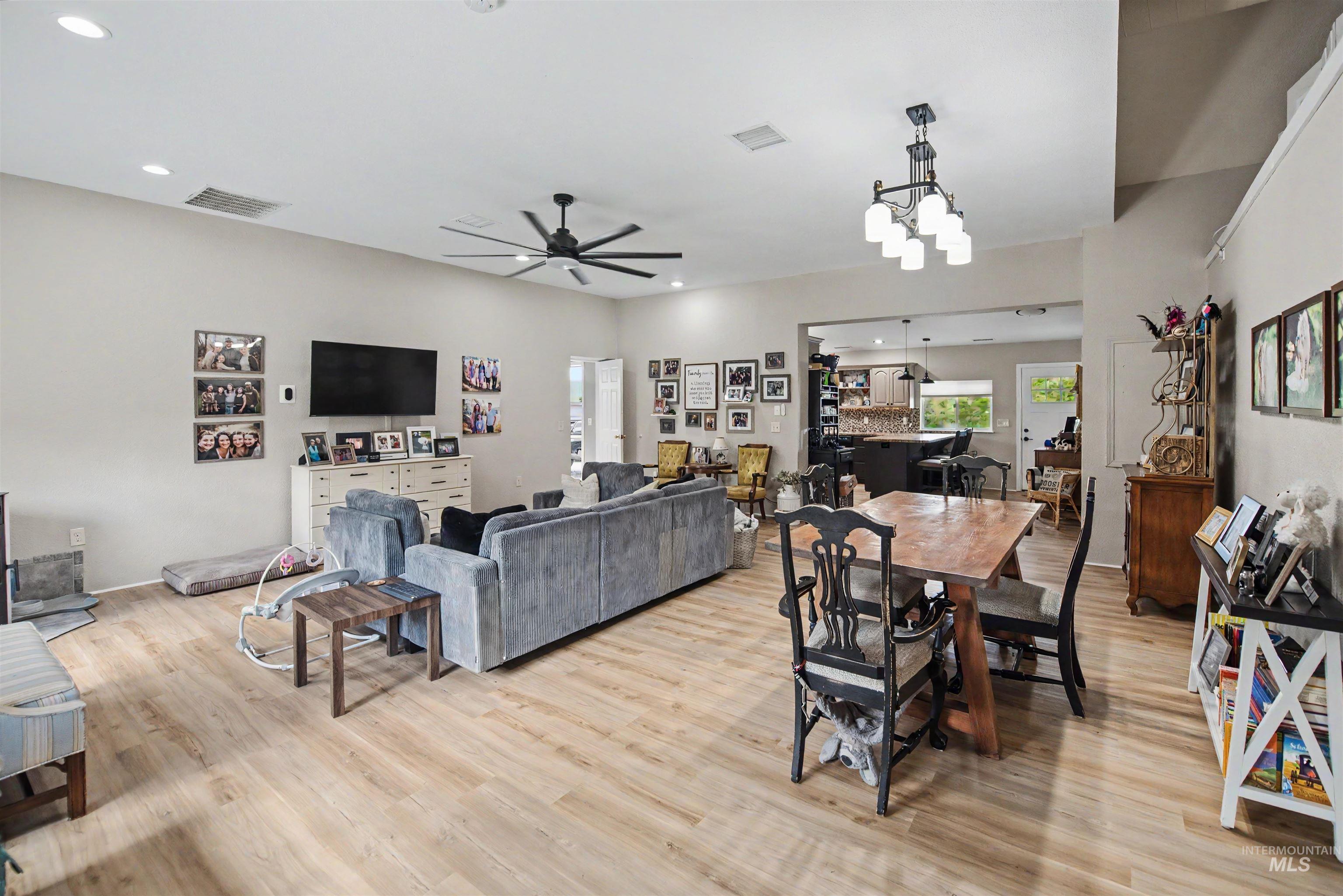 31761 Lonesome Hollow Ln Property Photo 13