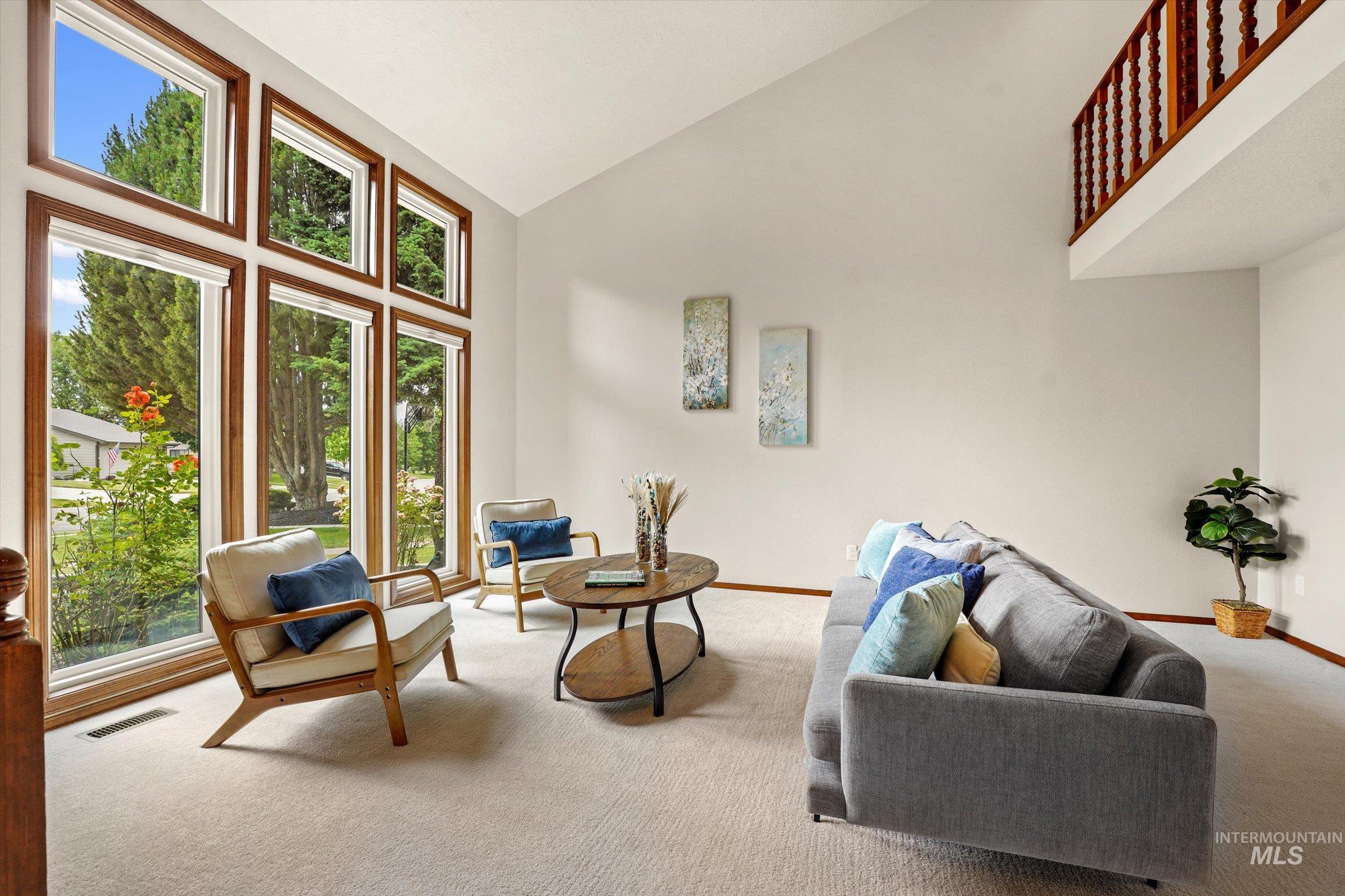 575 N Pebble Beach Way Property Photo 1