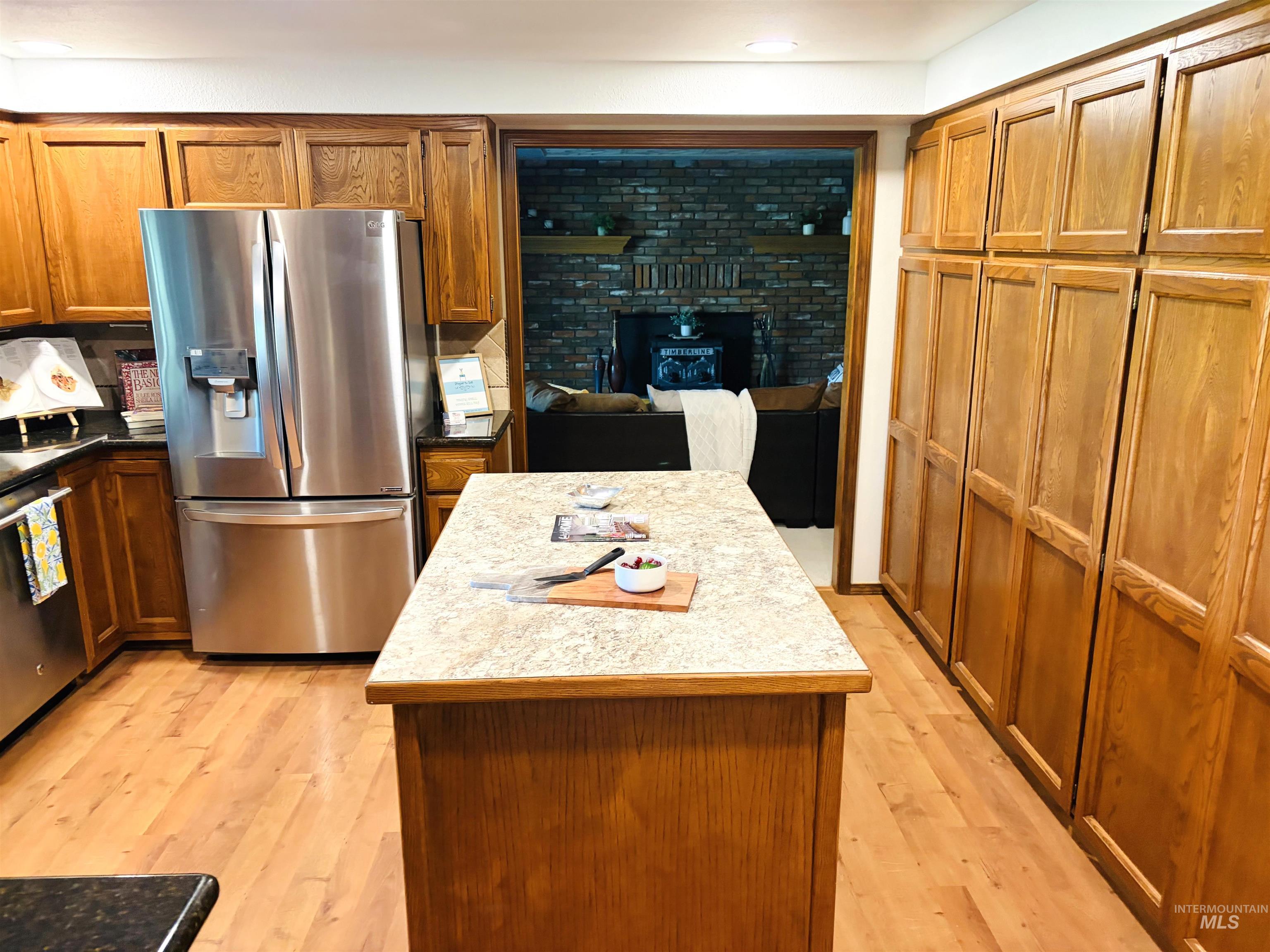 575 N Pebble Beach Way Property Photo 15