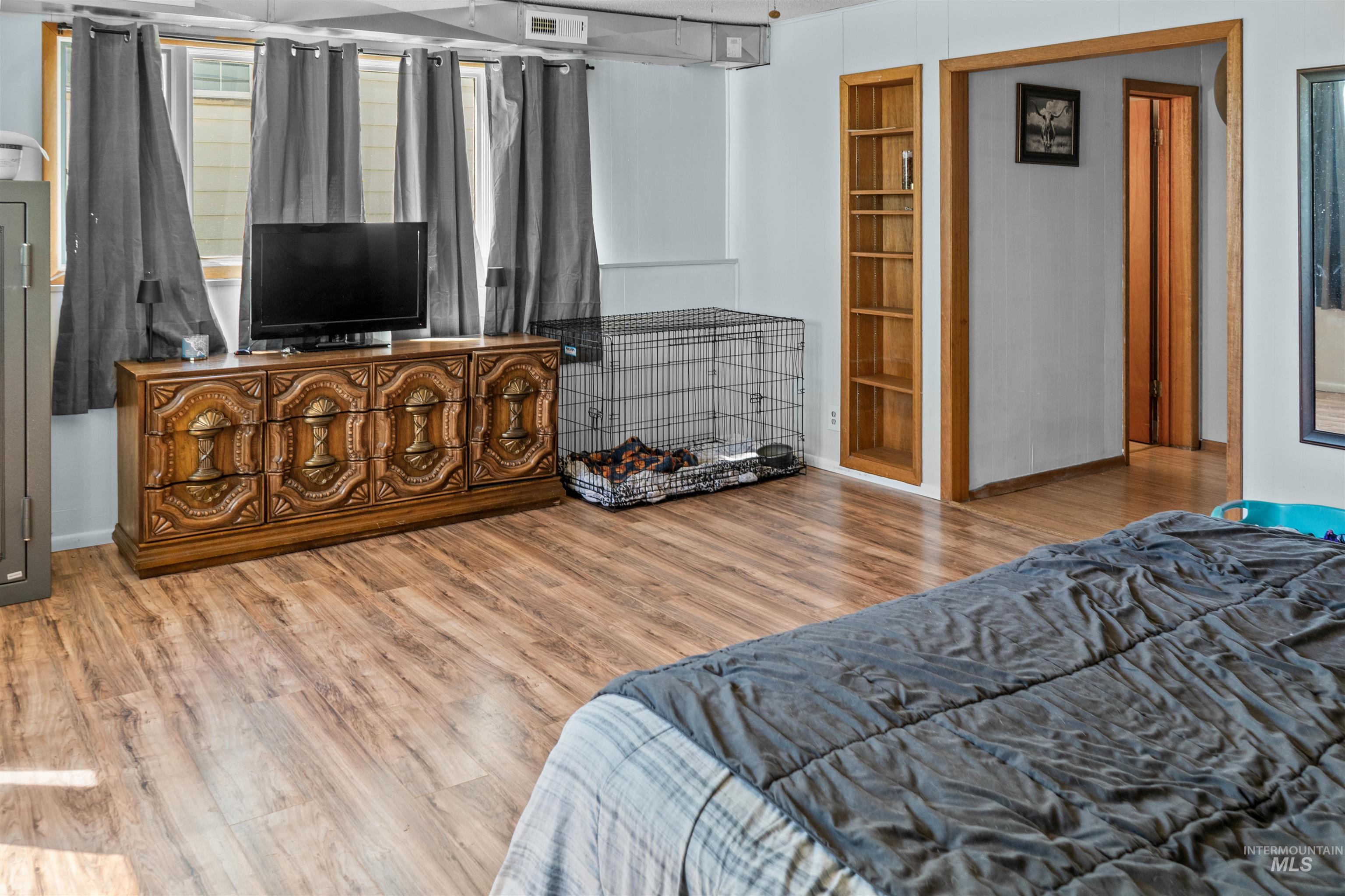 305 Walnut Street Property Photo 15