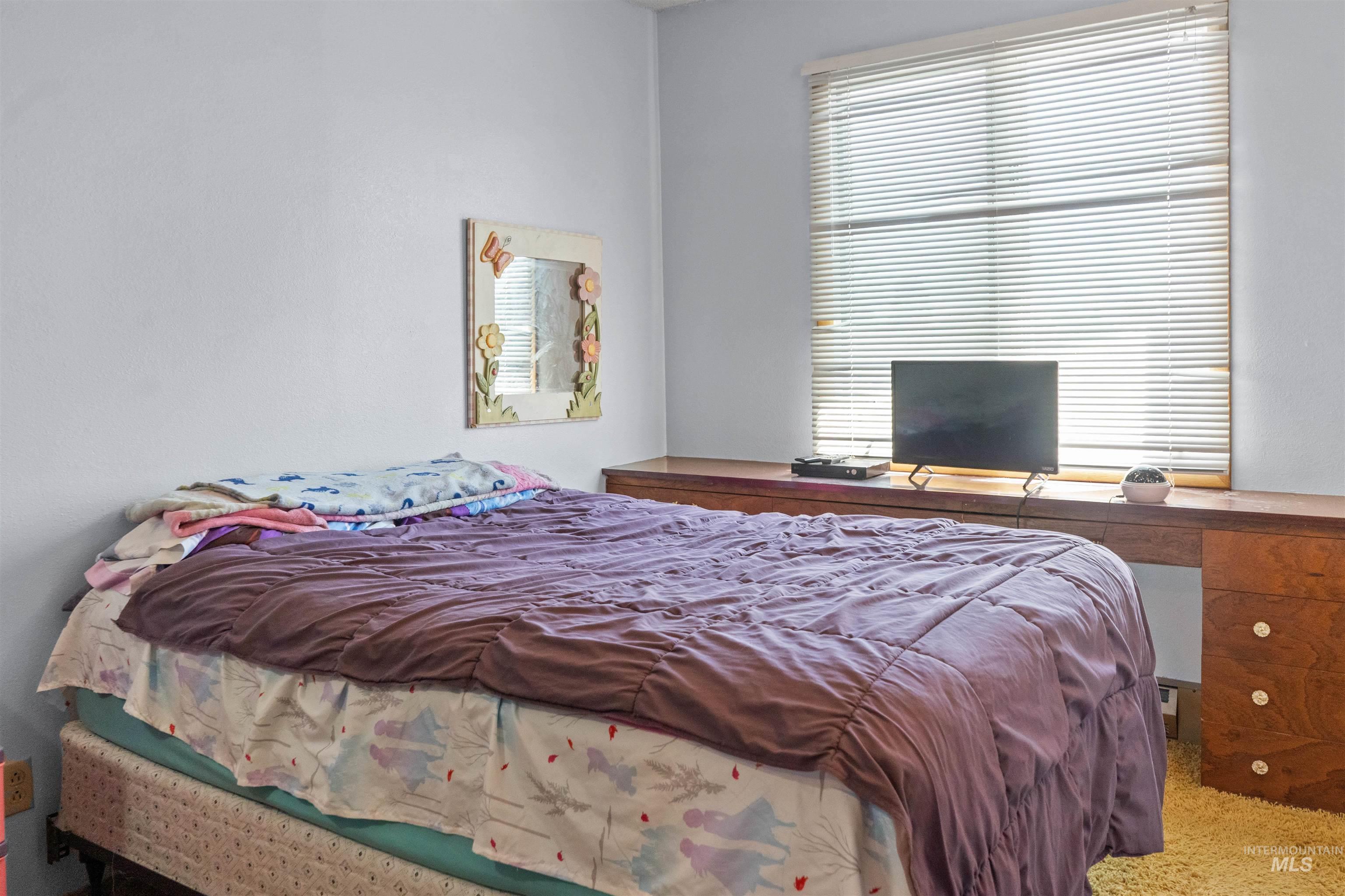 305 Walnut Street Property Photo 16
