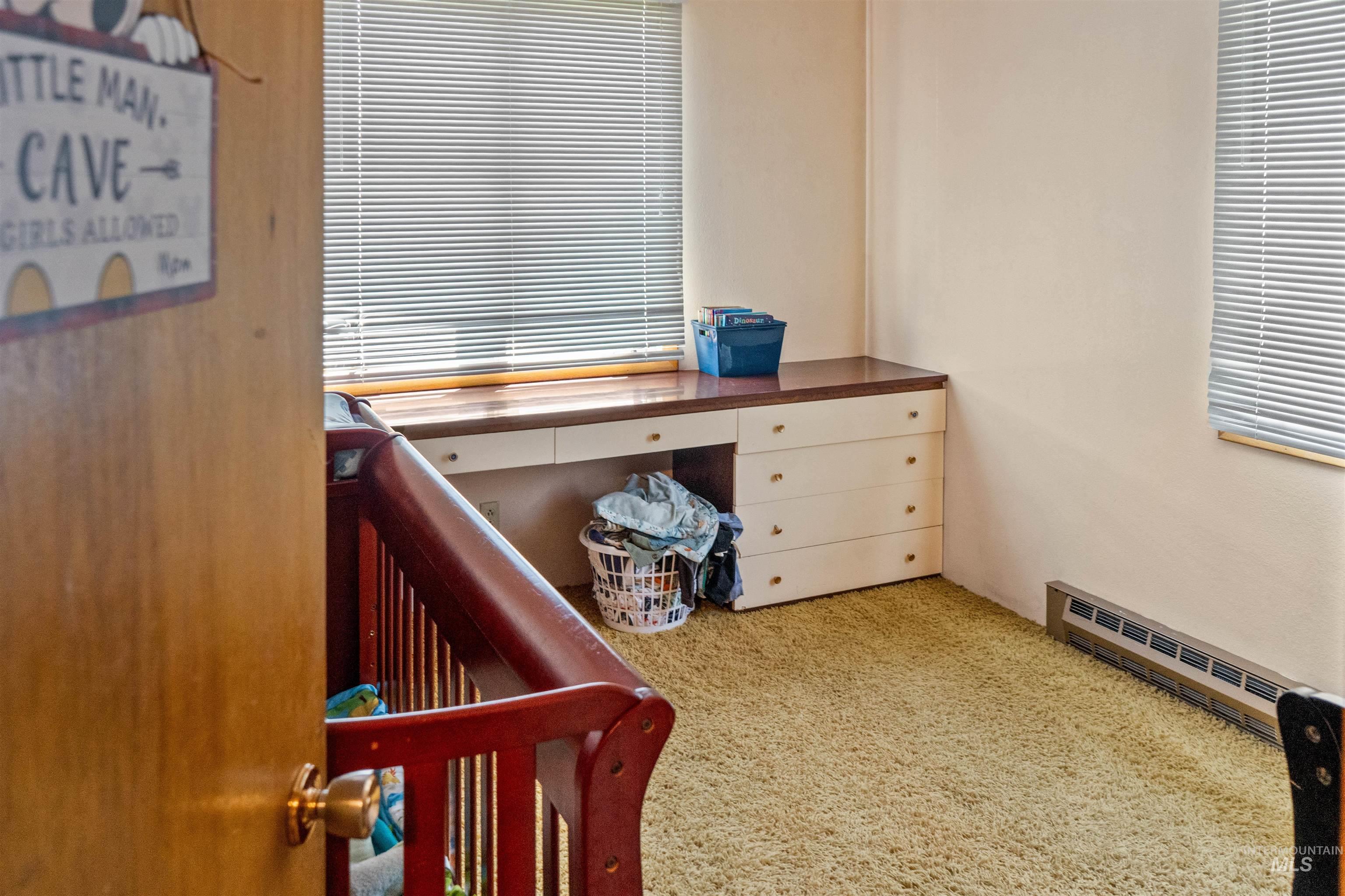 305 Walnut Street Property Photo 19