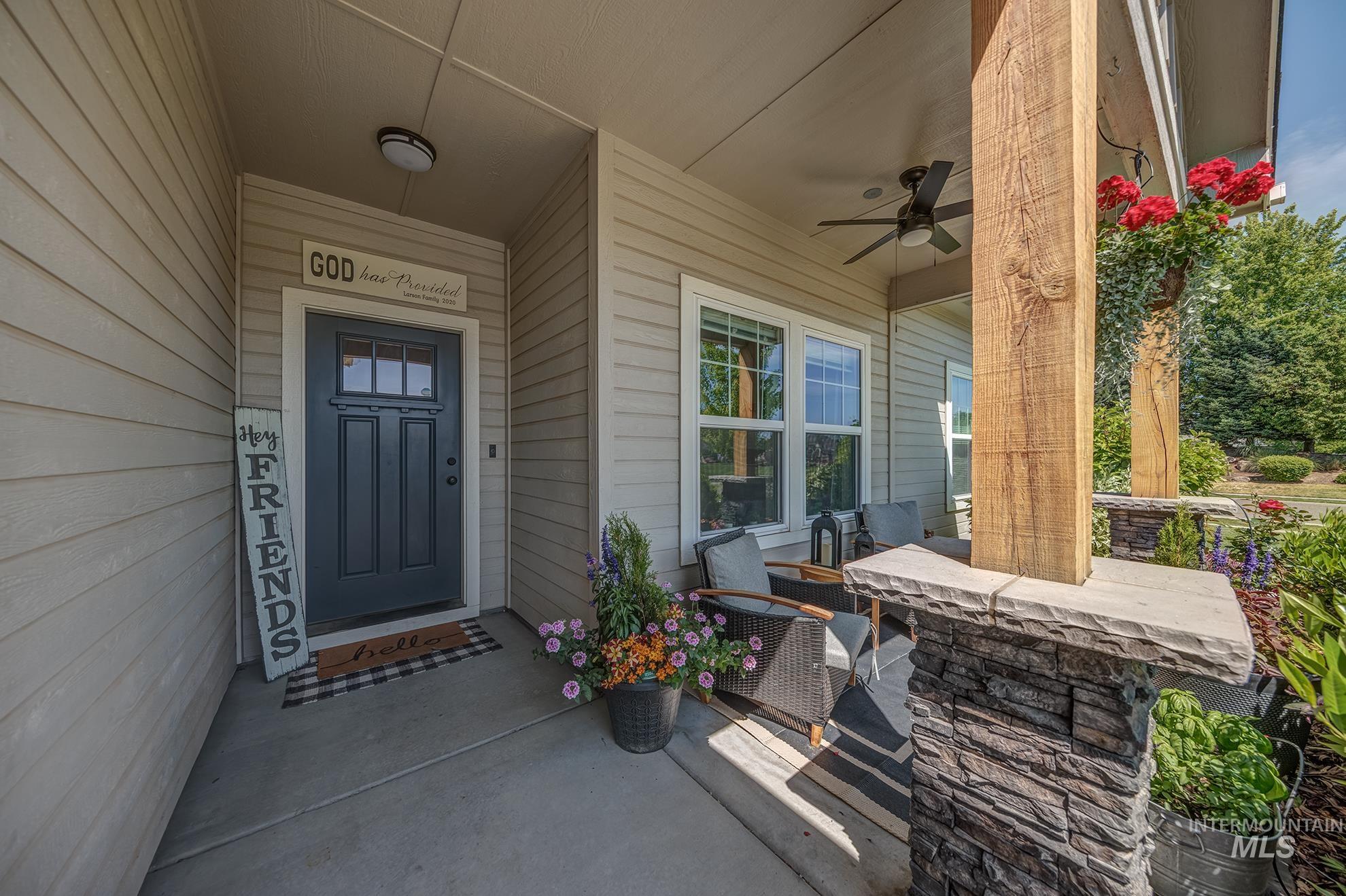 555 Syringa Falls Ct Property Photo 31