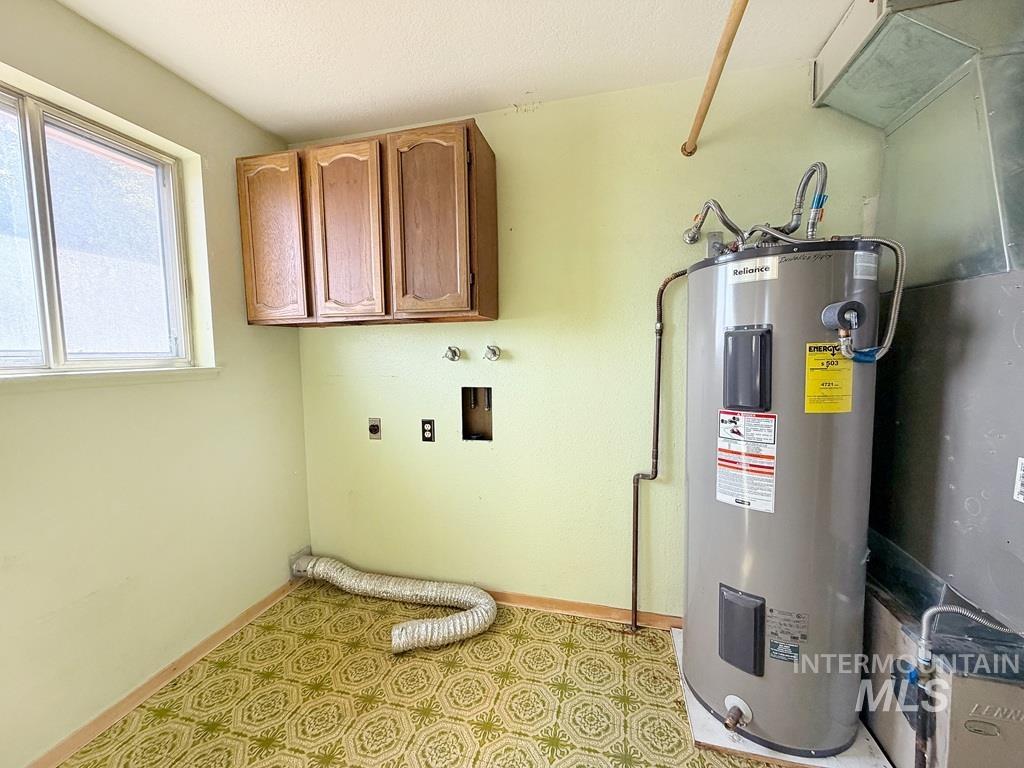 7060 S Valley Heights Drive Property Photo 11