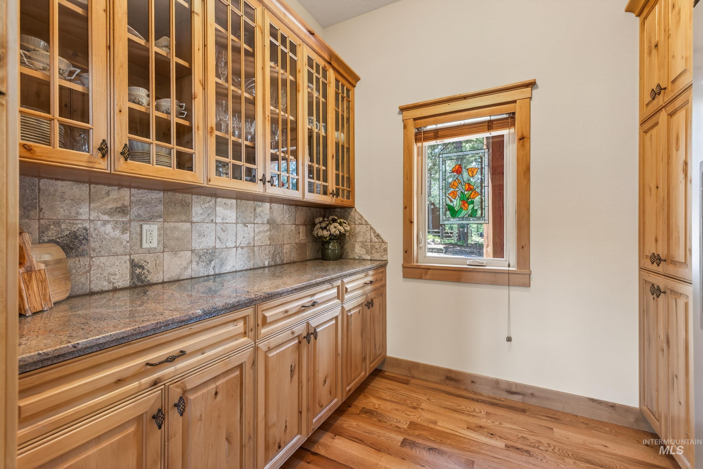 3255 Thrush Creek Road Property Photo 8
