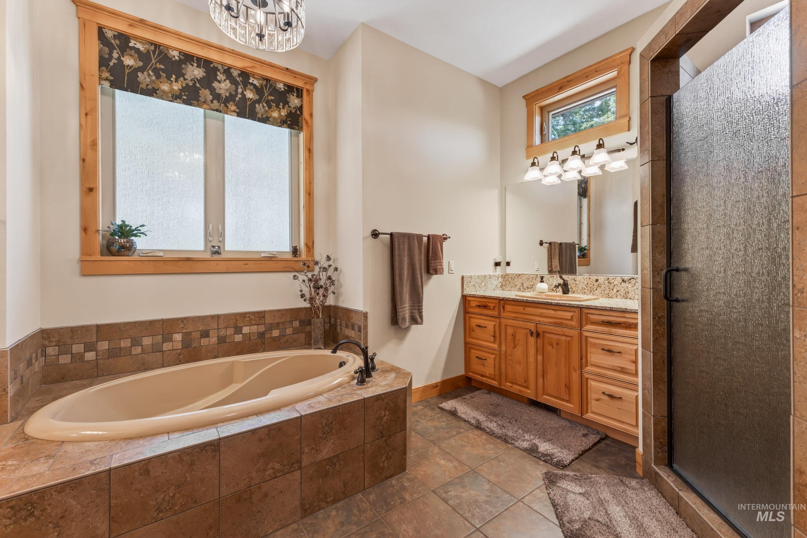 3255 Thrush Creek Road Property Photo 14