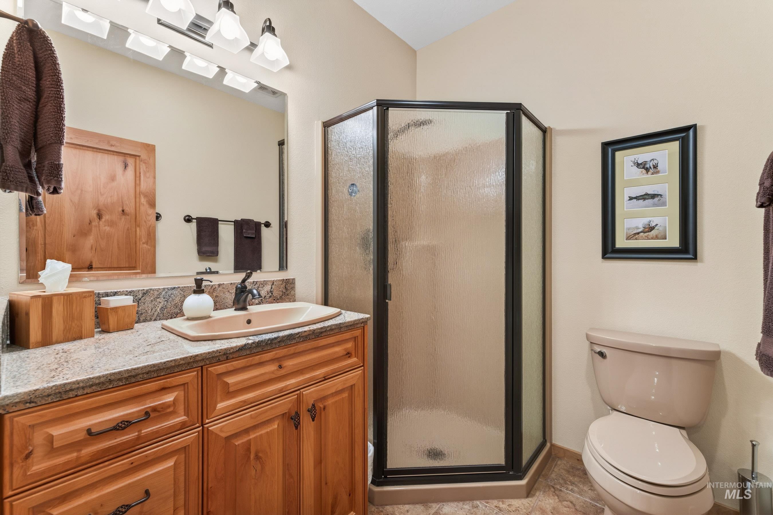 3255 Thrush Creek Road Property Photo 19