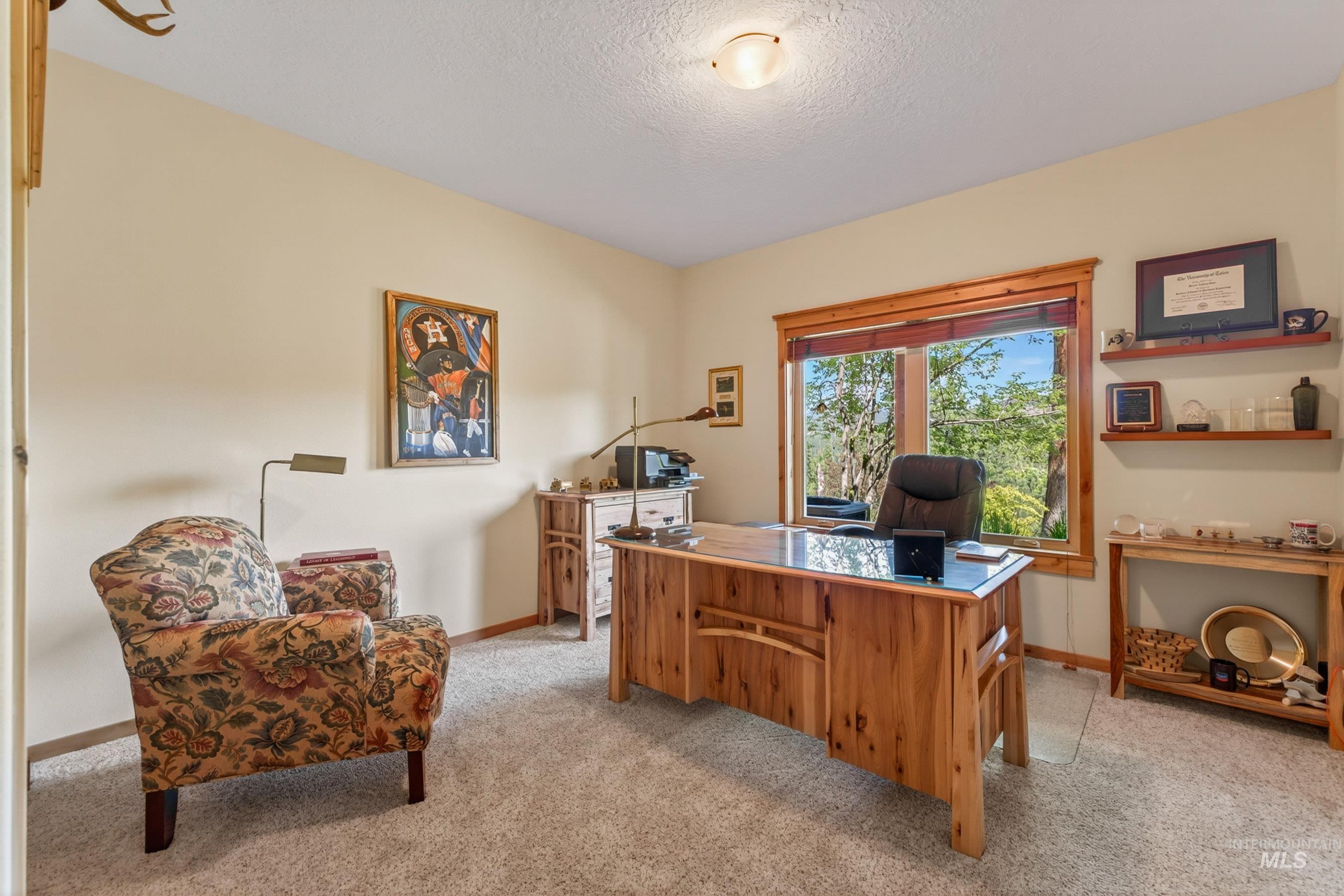 3255 Thrush Creek Road Property Photo 20