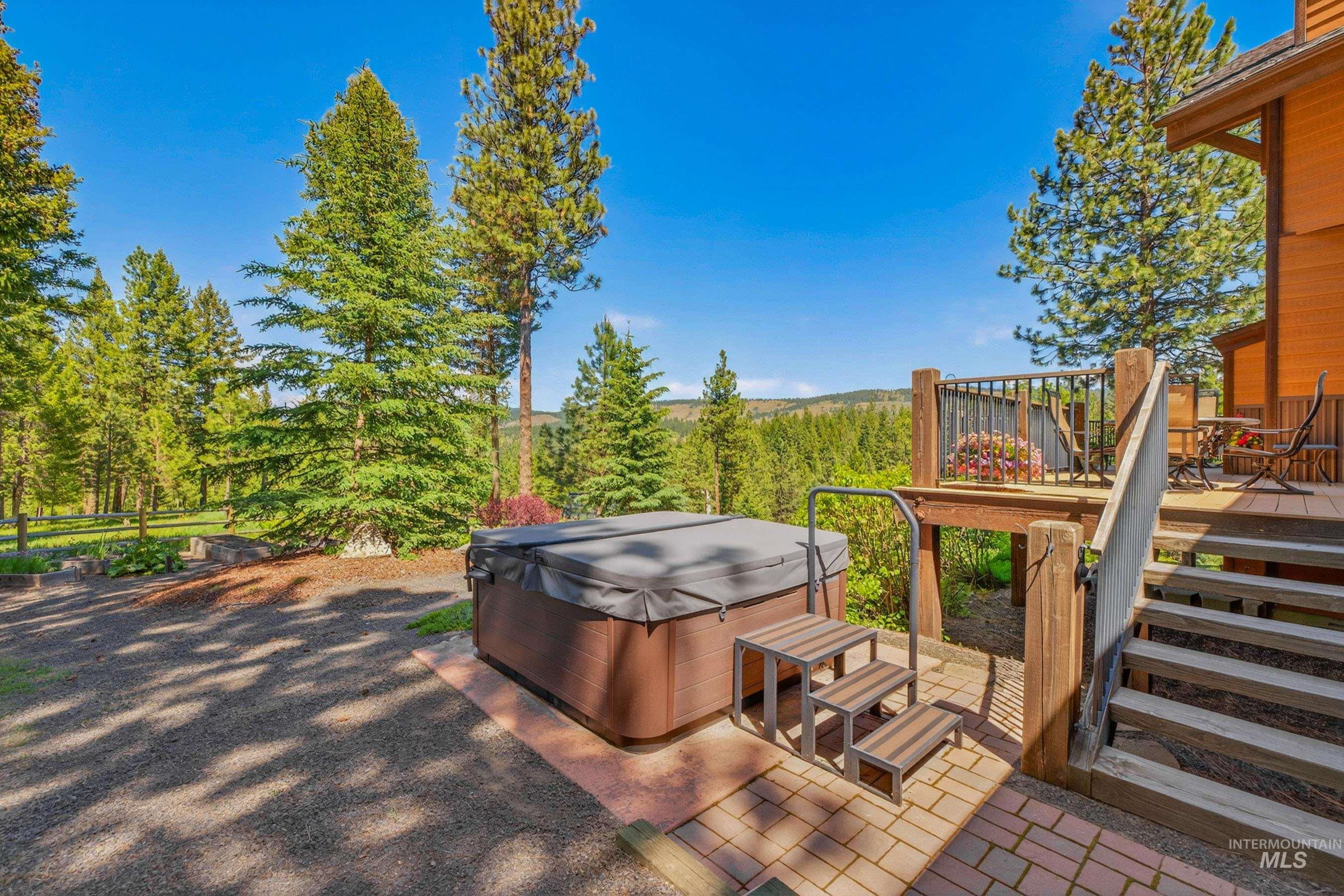 3255 Thrush Creek Road Property Photo 28