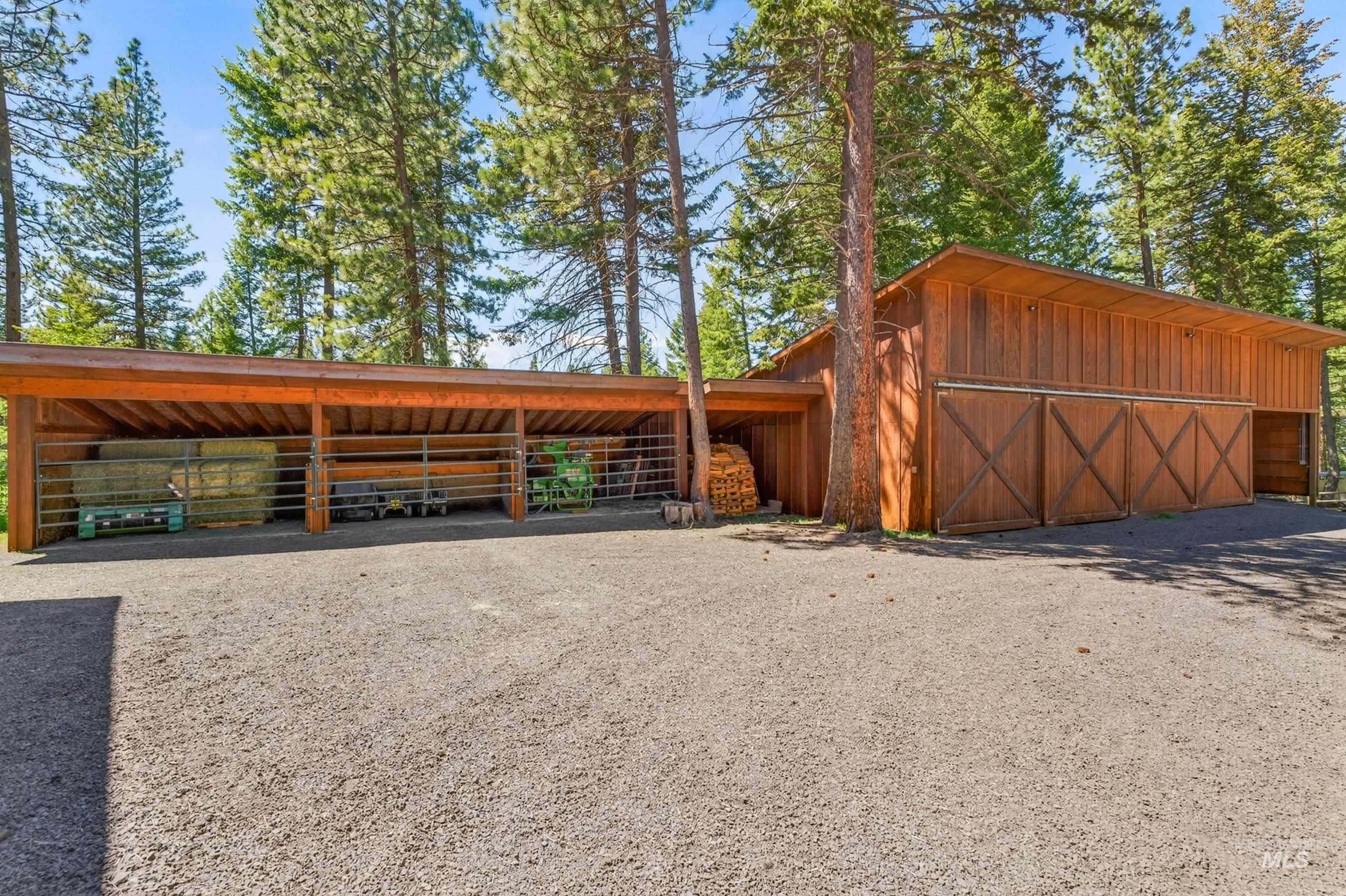 3255 Thrush Creek Road Property Photo 41