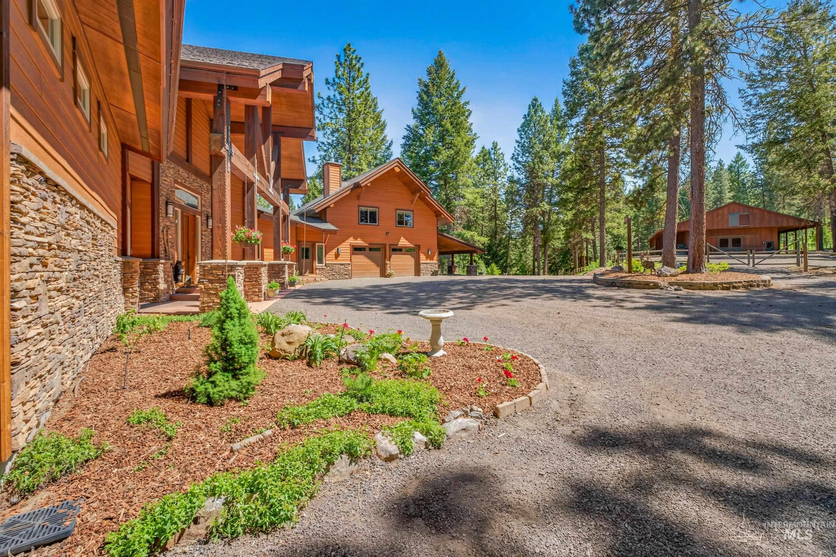3255 Thrush Creek Road Property Photo 49