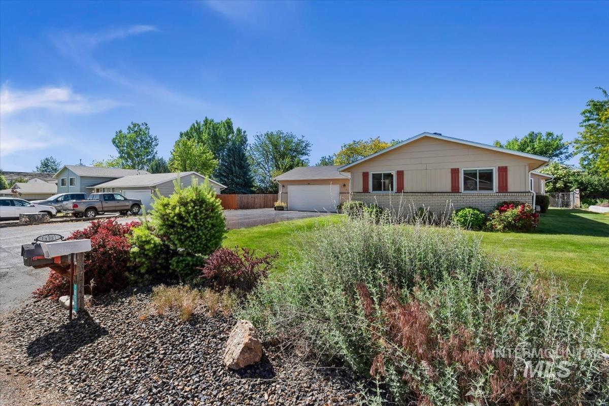 14961 Eagle Dr Property Photo 4
