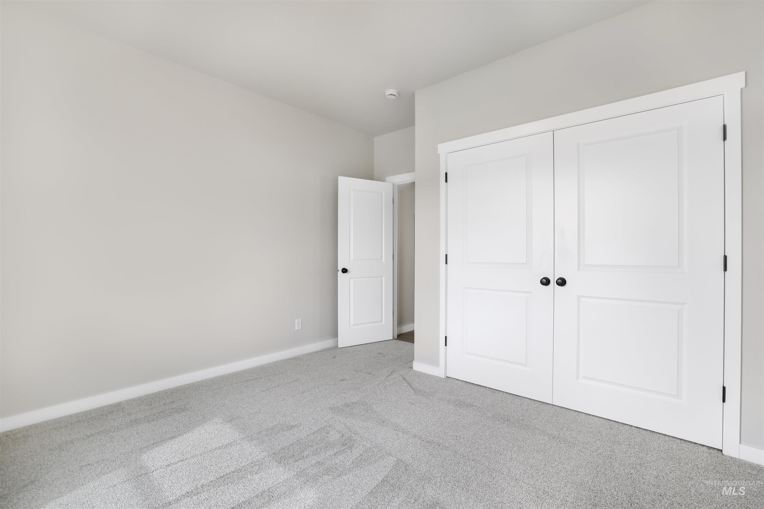 1449 Golden Pheasant Dr Property Photo 38