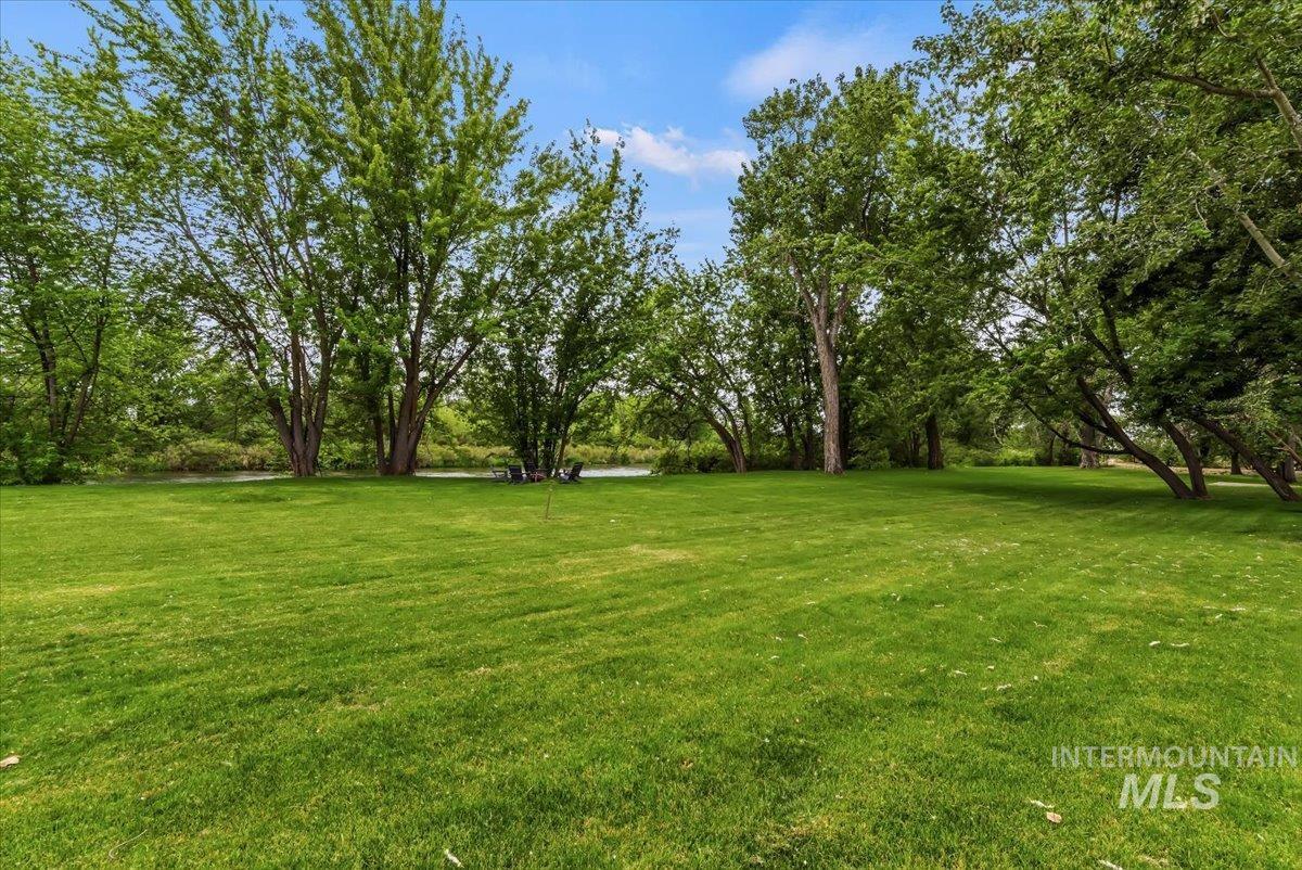 6873 Campolina Way Property Photo 46