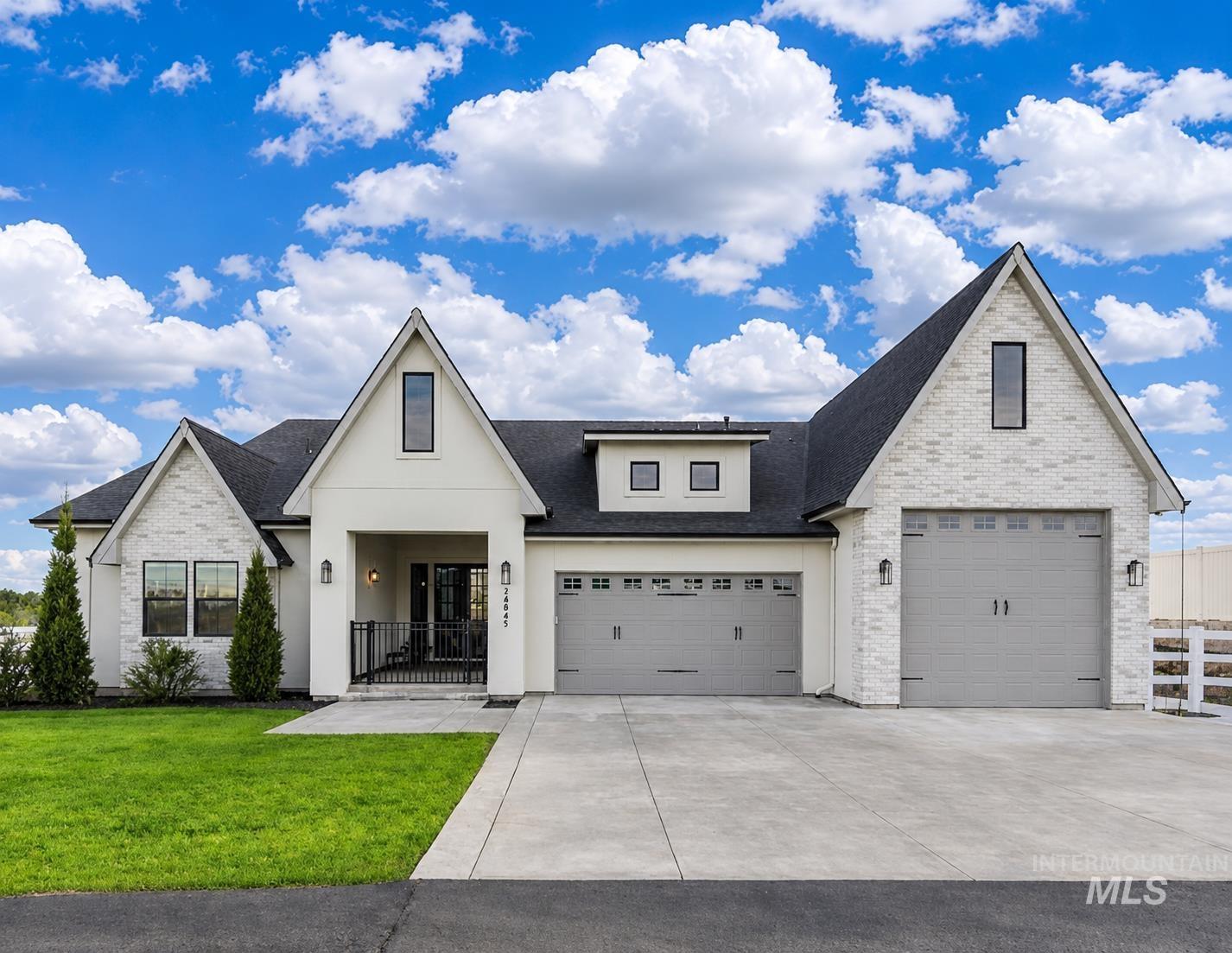 14947 RED BARN CT