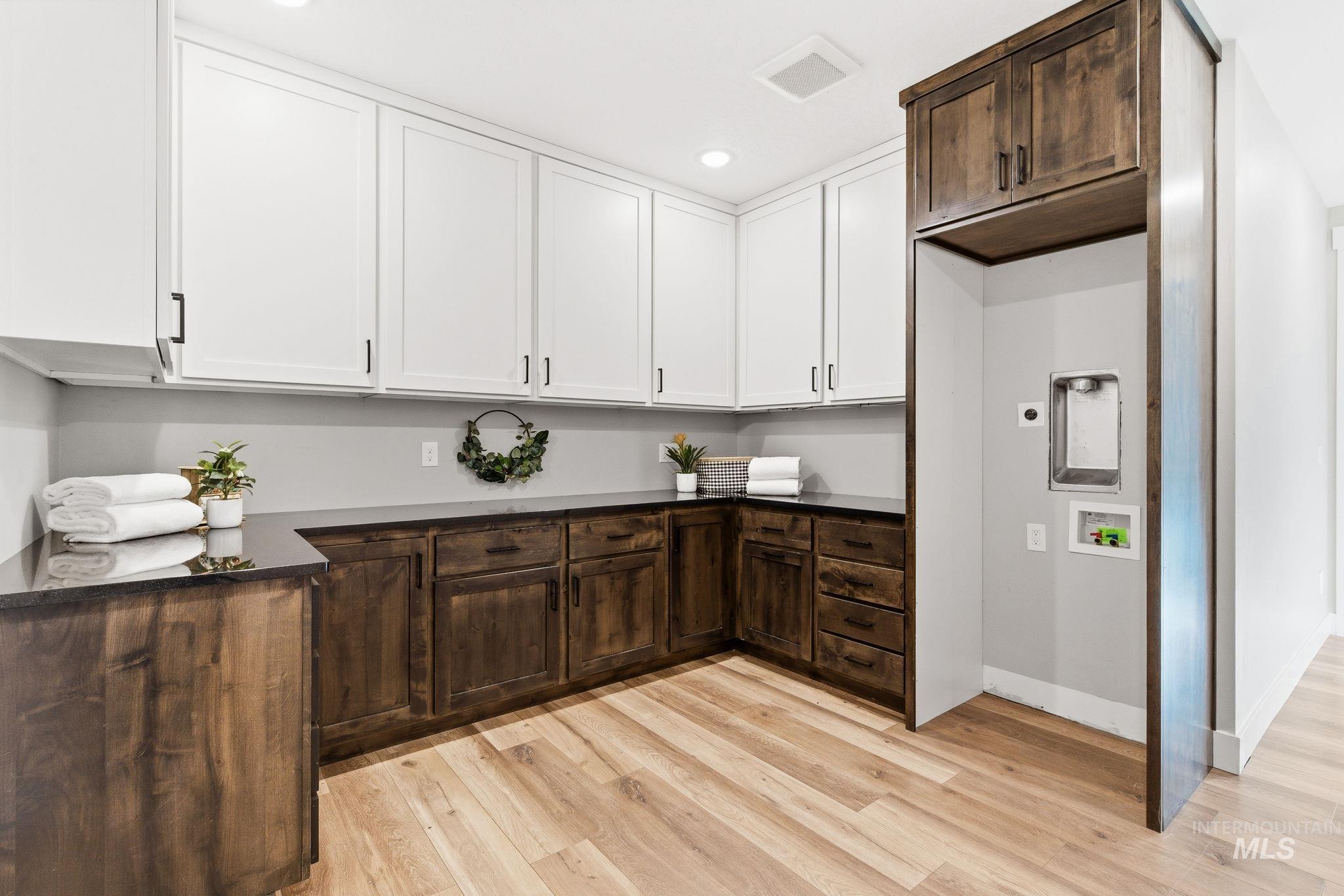 14947 Red Barn Ct Property Photo 45