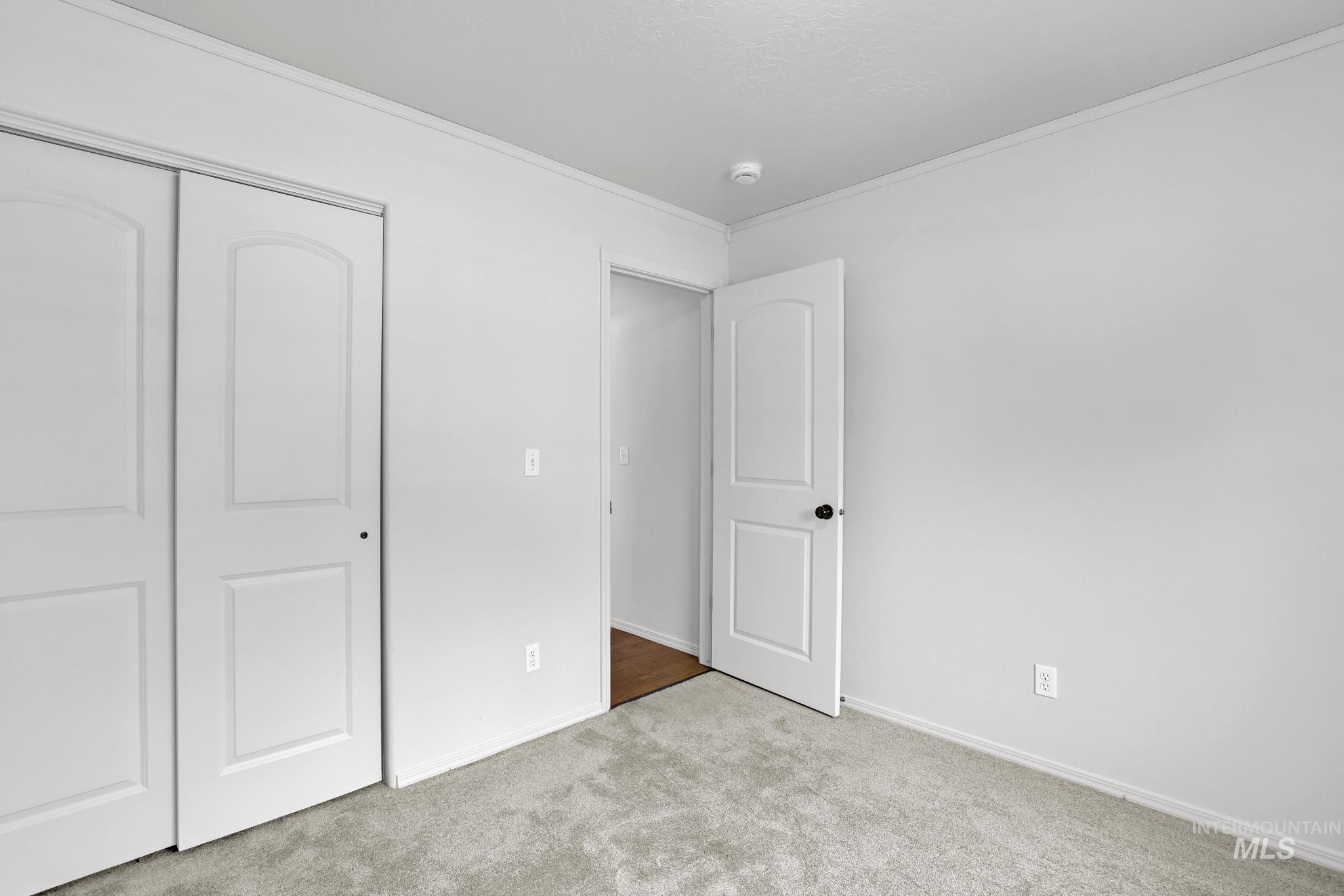 1215 Quail St Property Photo 18