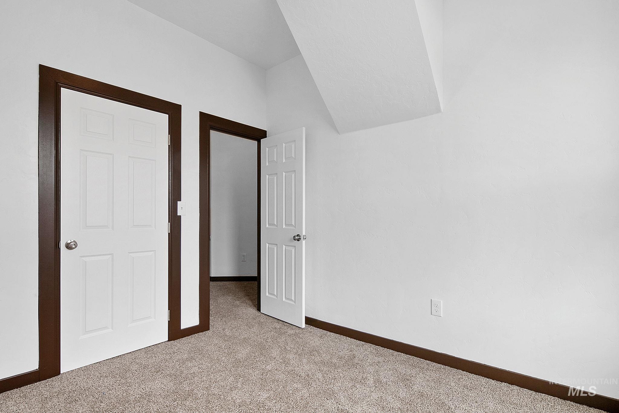 1122 1st Avenue South Property Photo 37