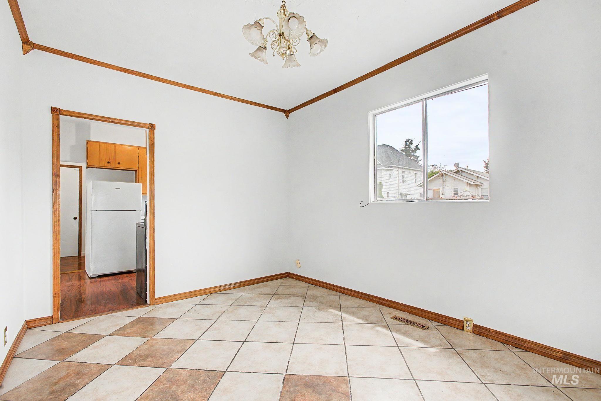 813 10th Street Property Photo 11