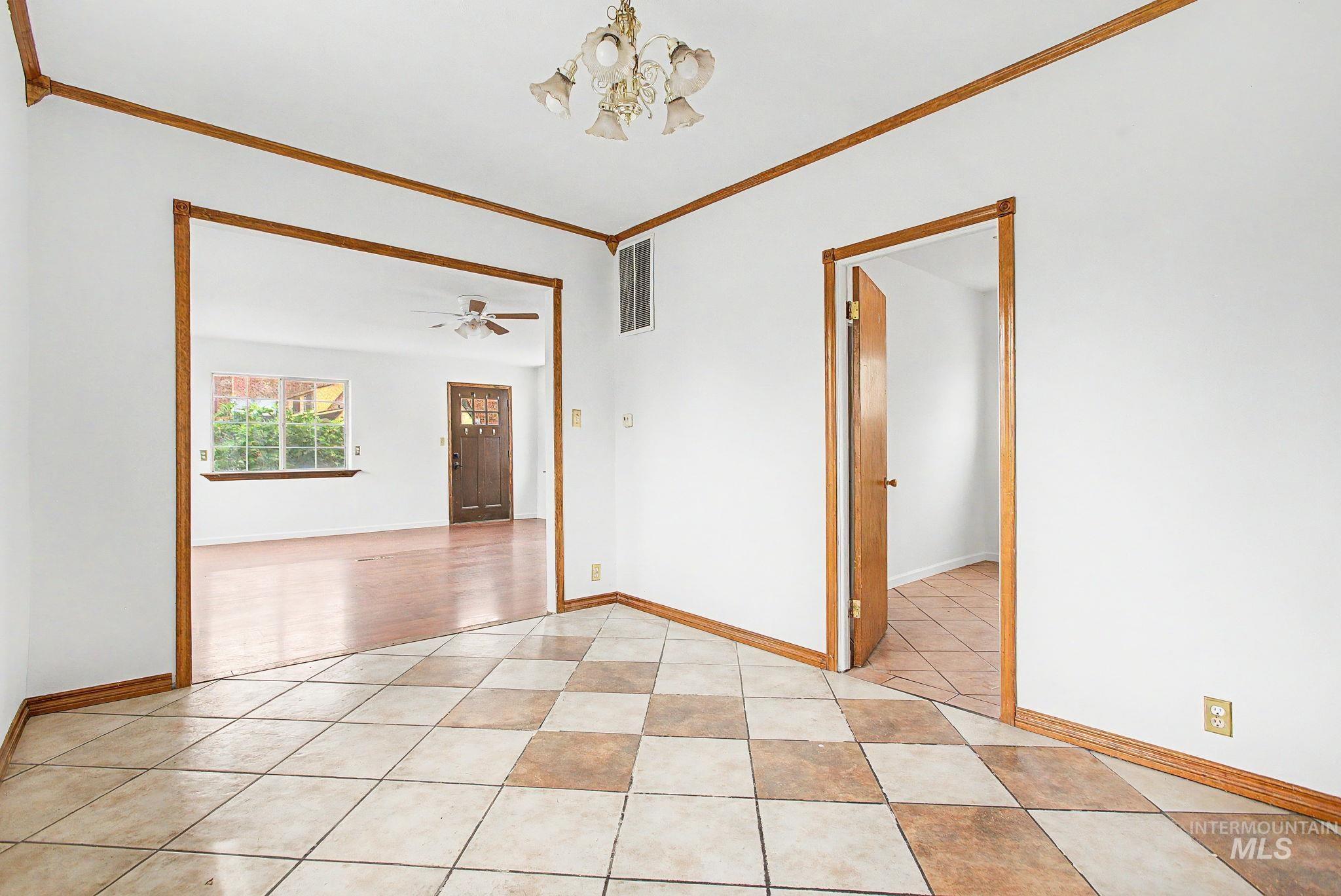 813 10th Street Property Photo 13