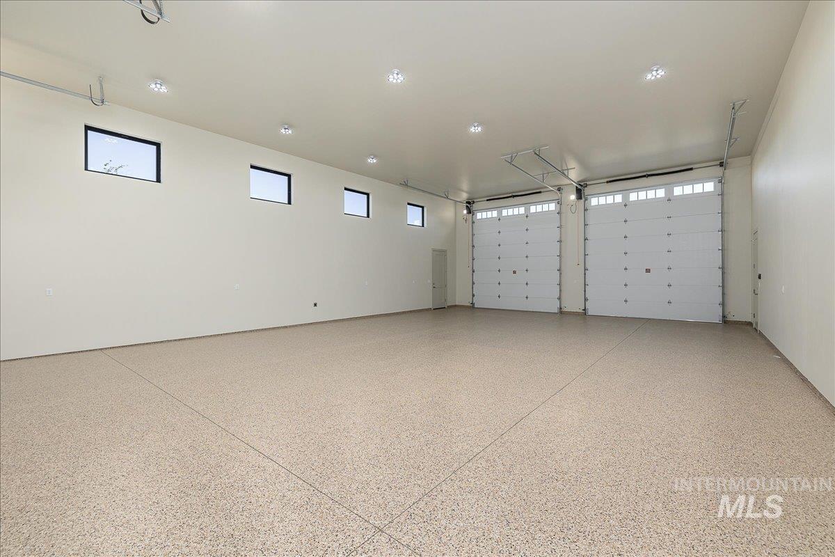13319 Breezeview Ln Property Photo 47