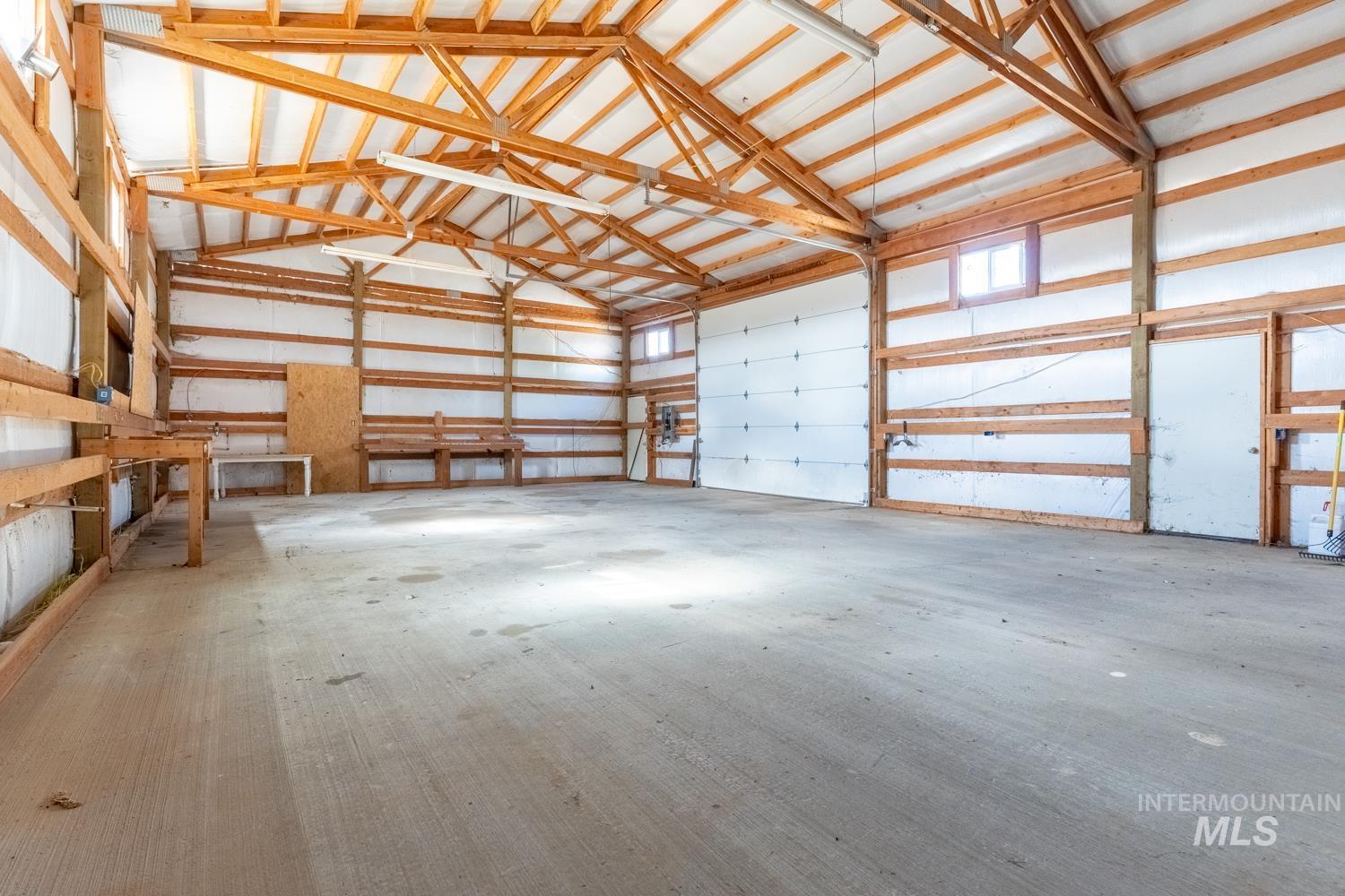 10530 Virginia Ln Property Photo 4