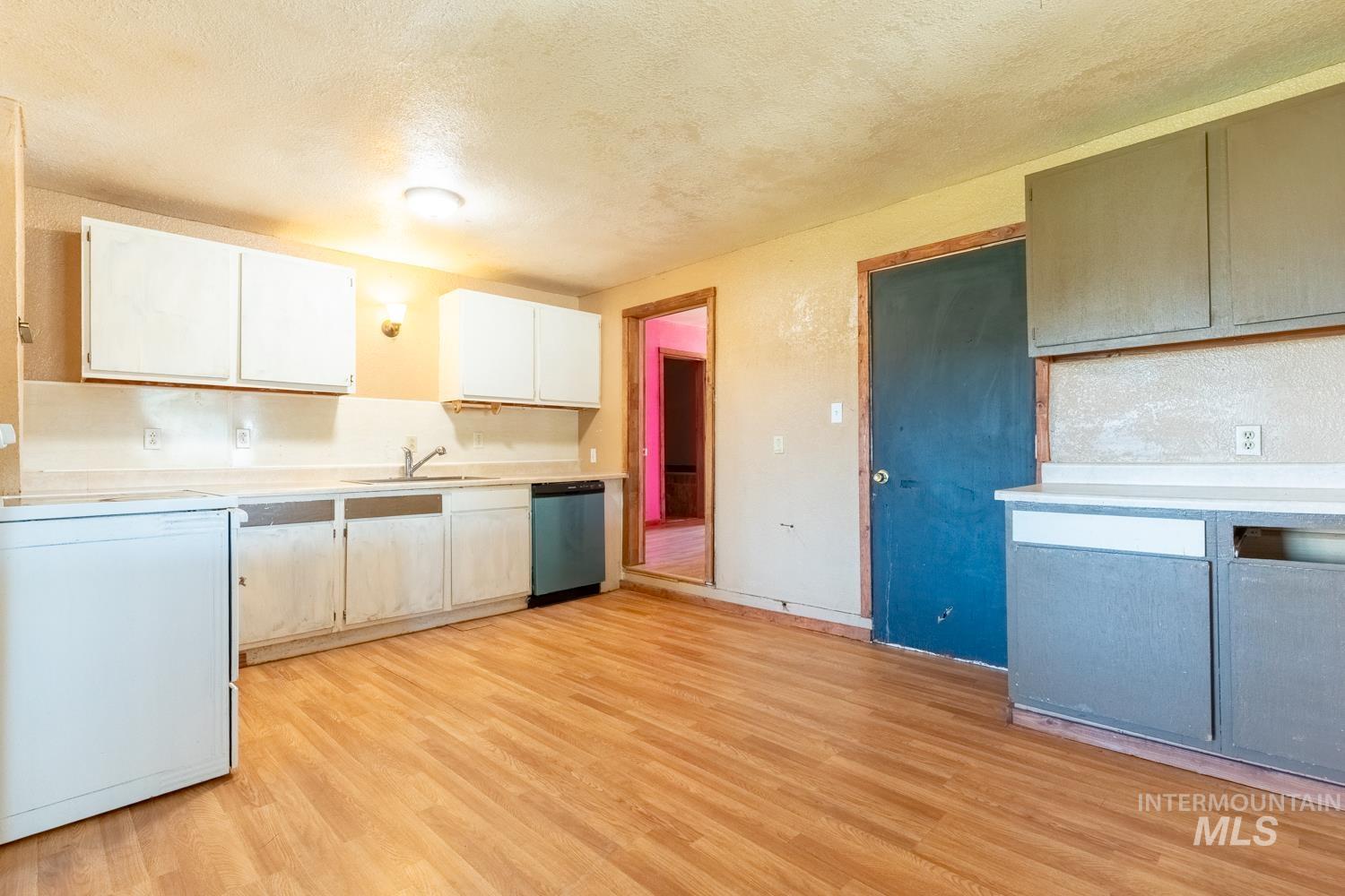 10530 Virginia Ln Property Photo 18