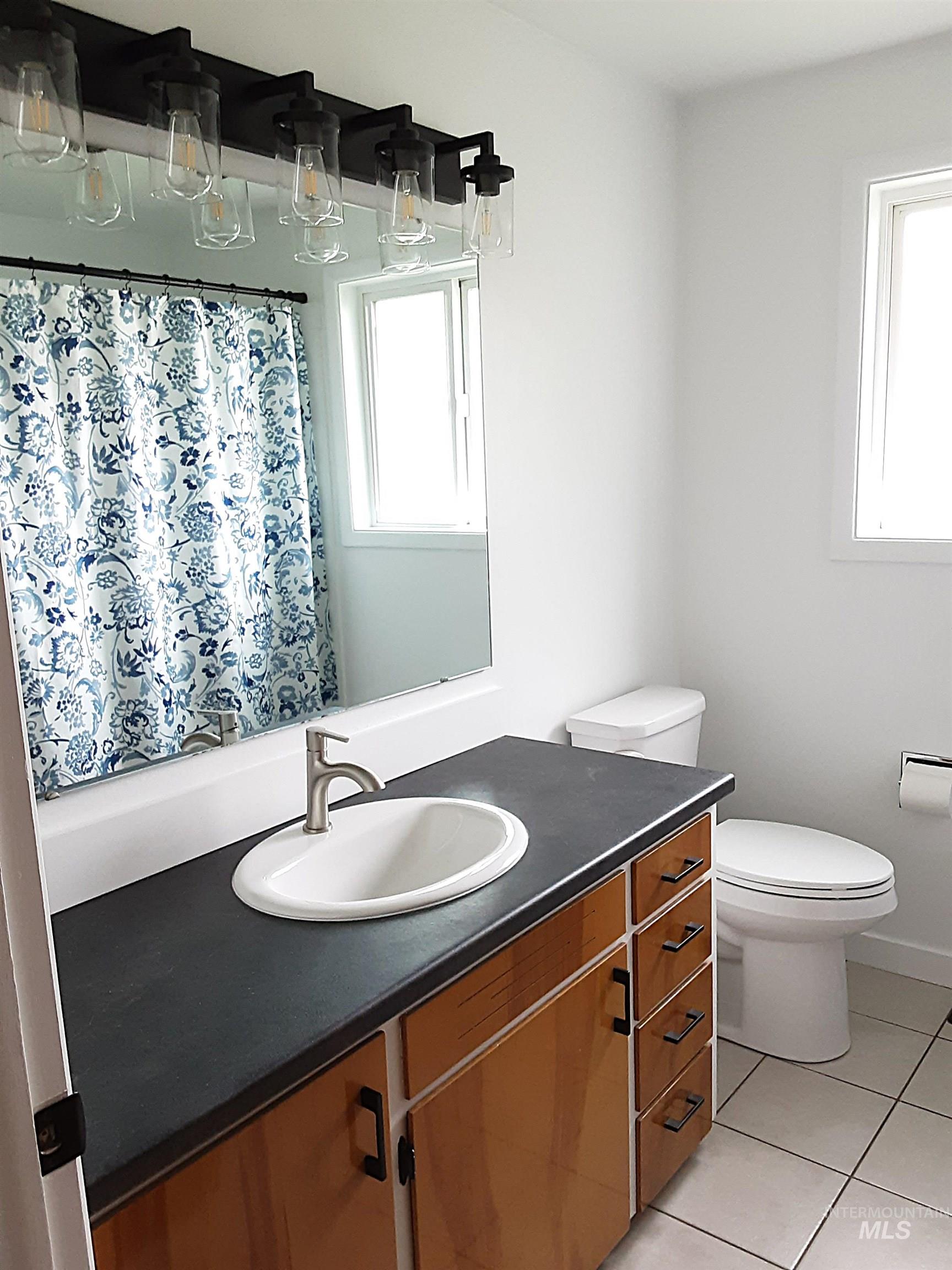 1423 Grelle Ave Property Photo 3