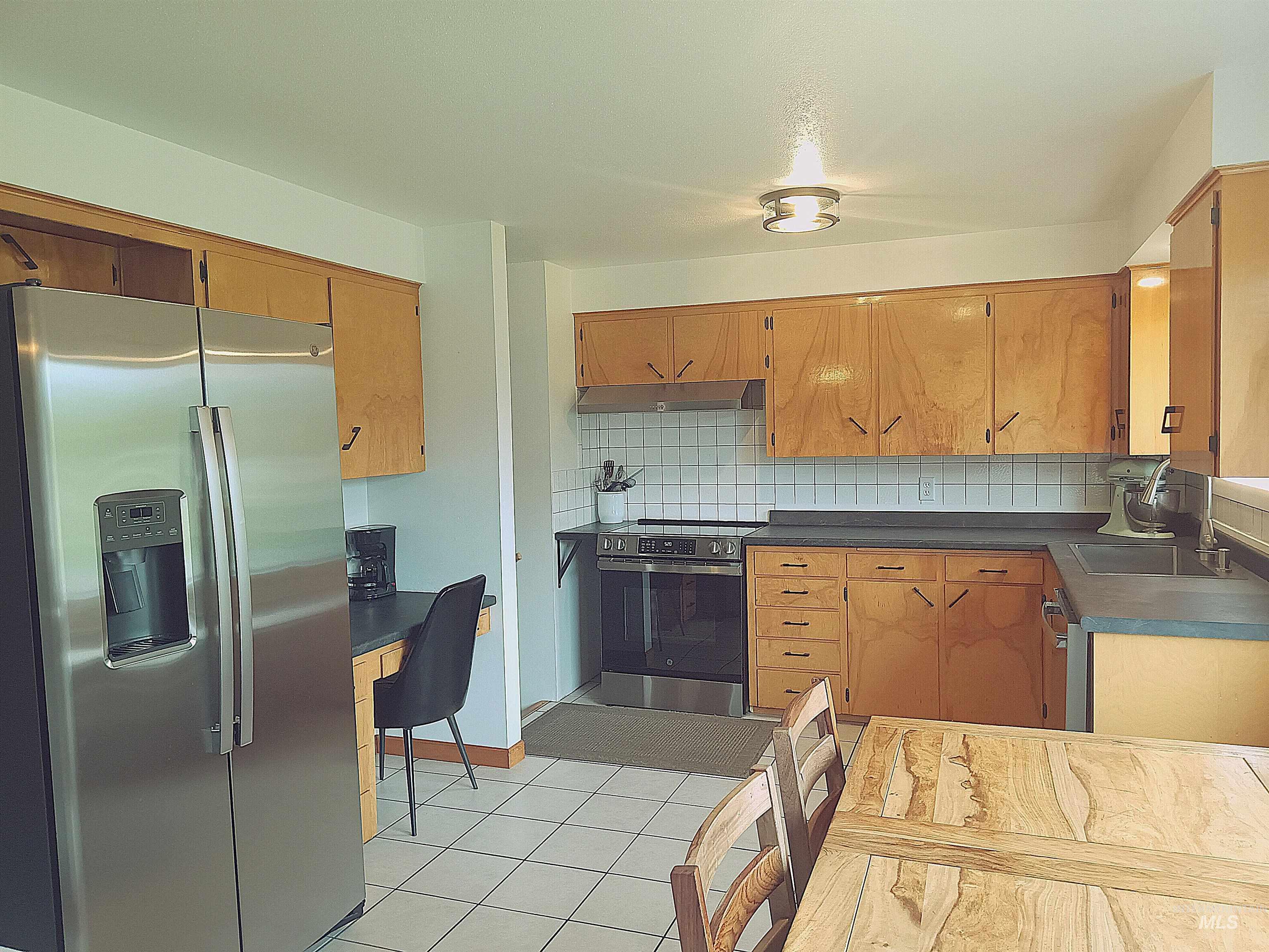 1423 Grelle Ave Property Photo 8