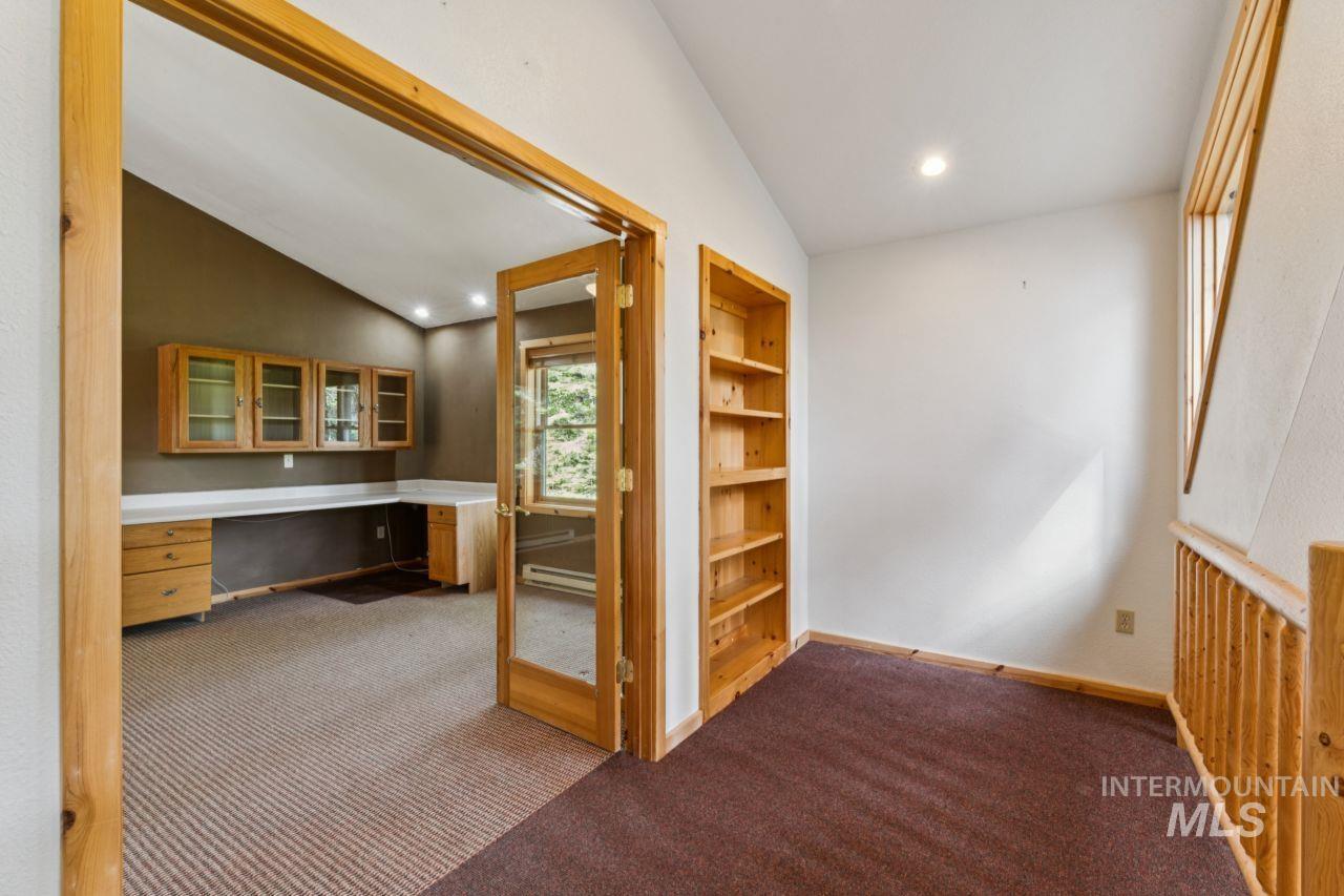 220 Ernesto Property Photo 15