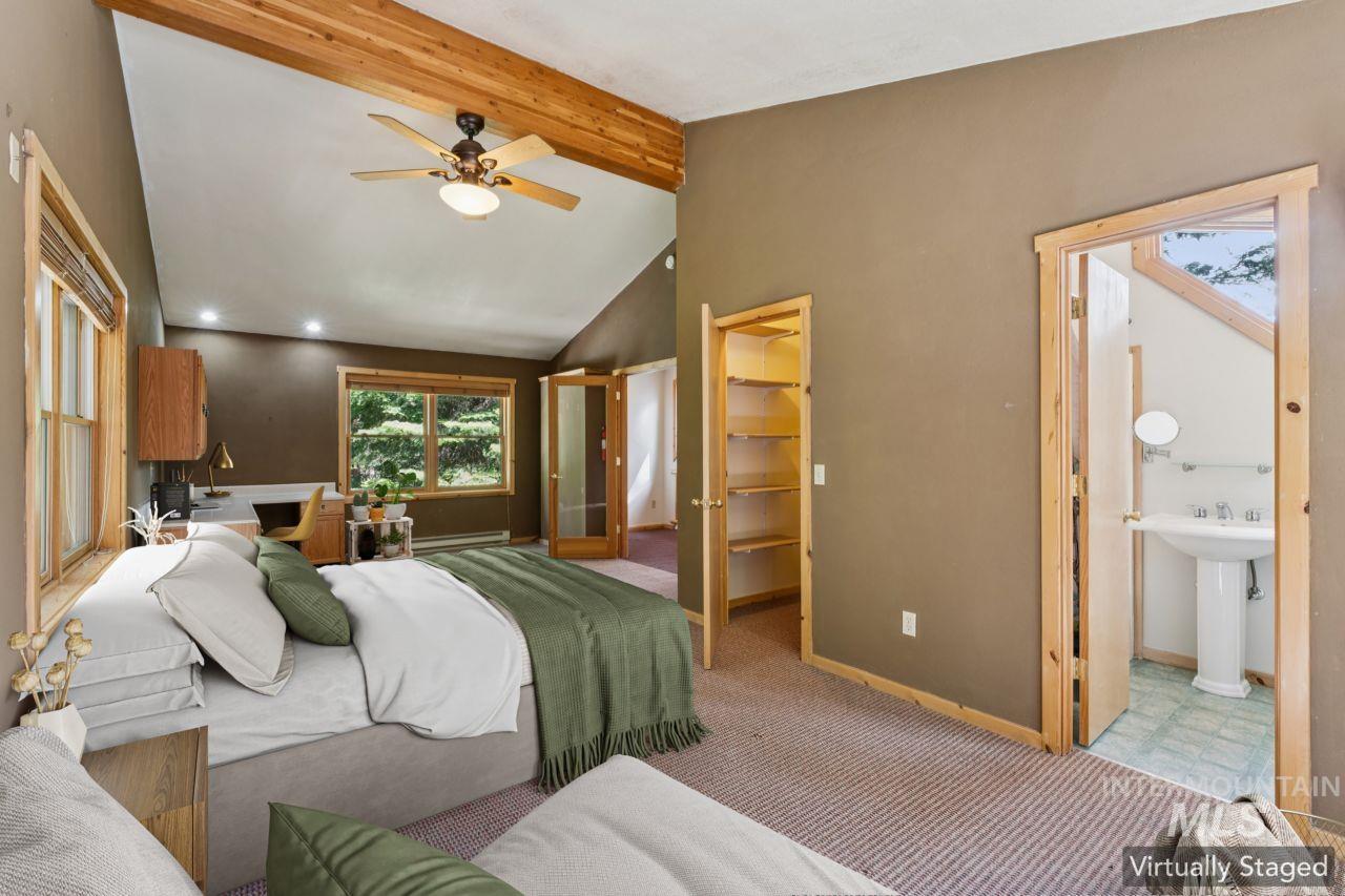 220 Ernesto Property Photo 18