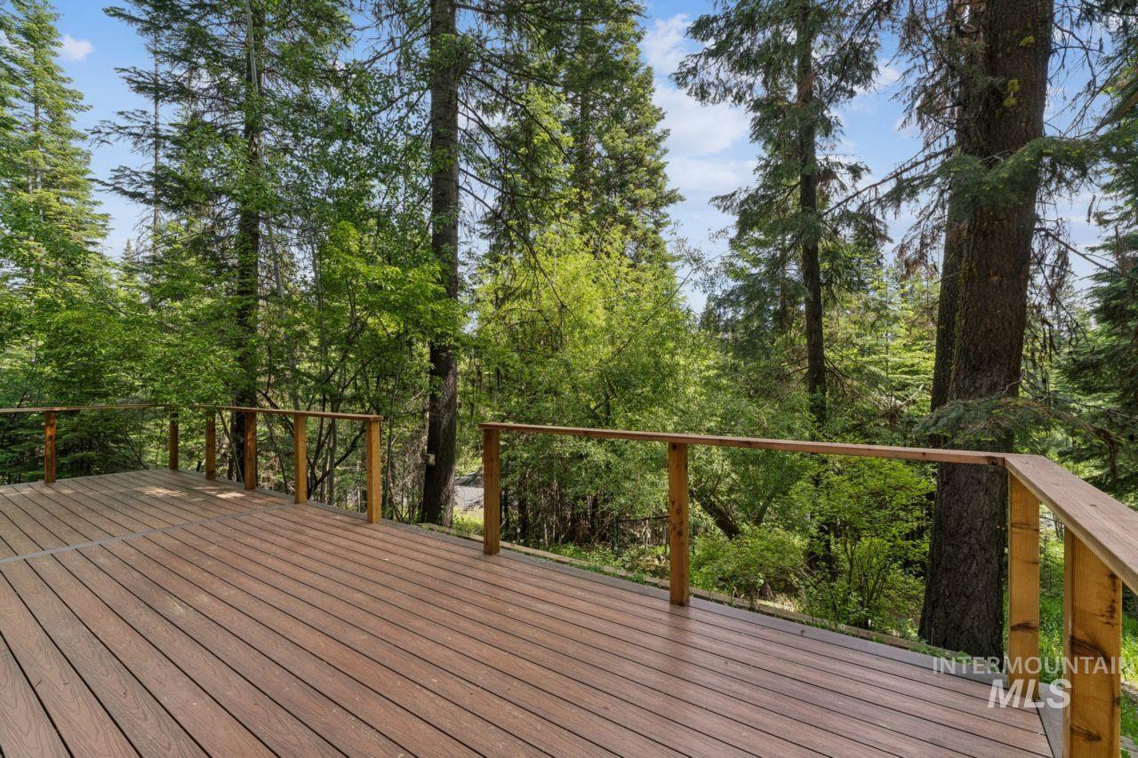 220 Ernesto Property Photo 43