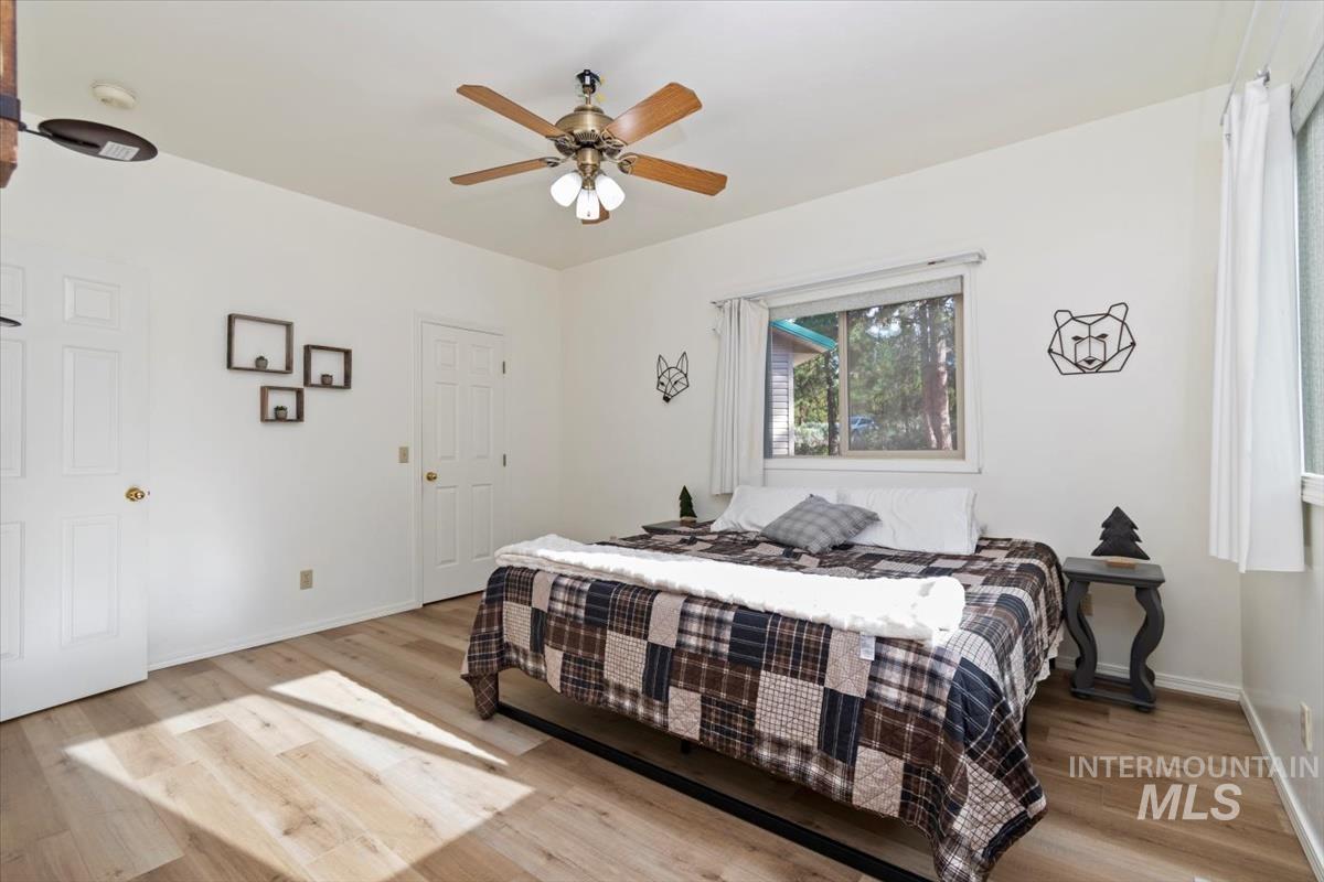 1496 Pine Ridge Property Photo 11