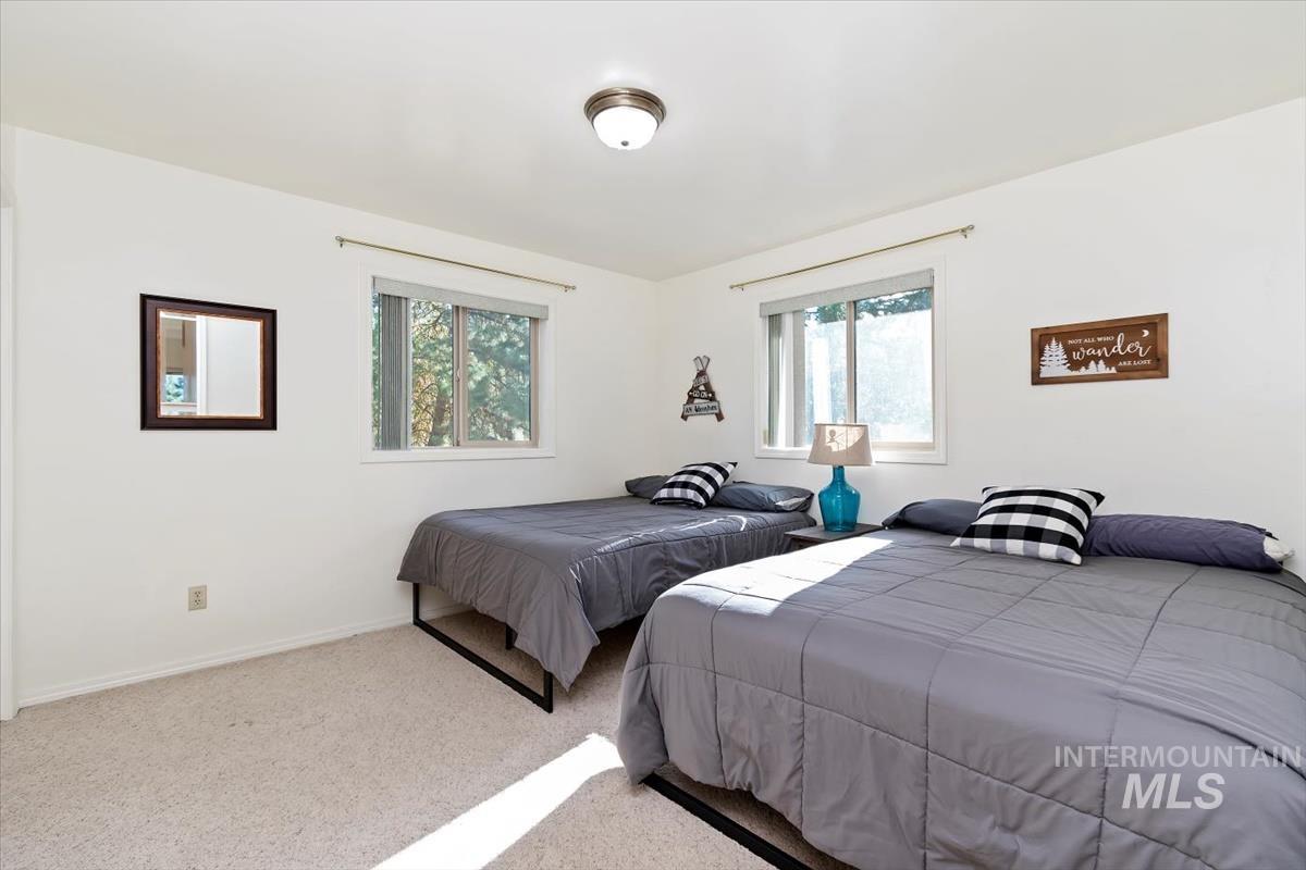 1496 Pine Ridge Property Photo 13