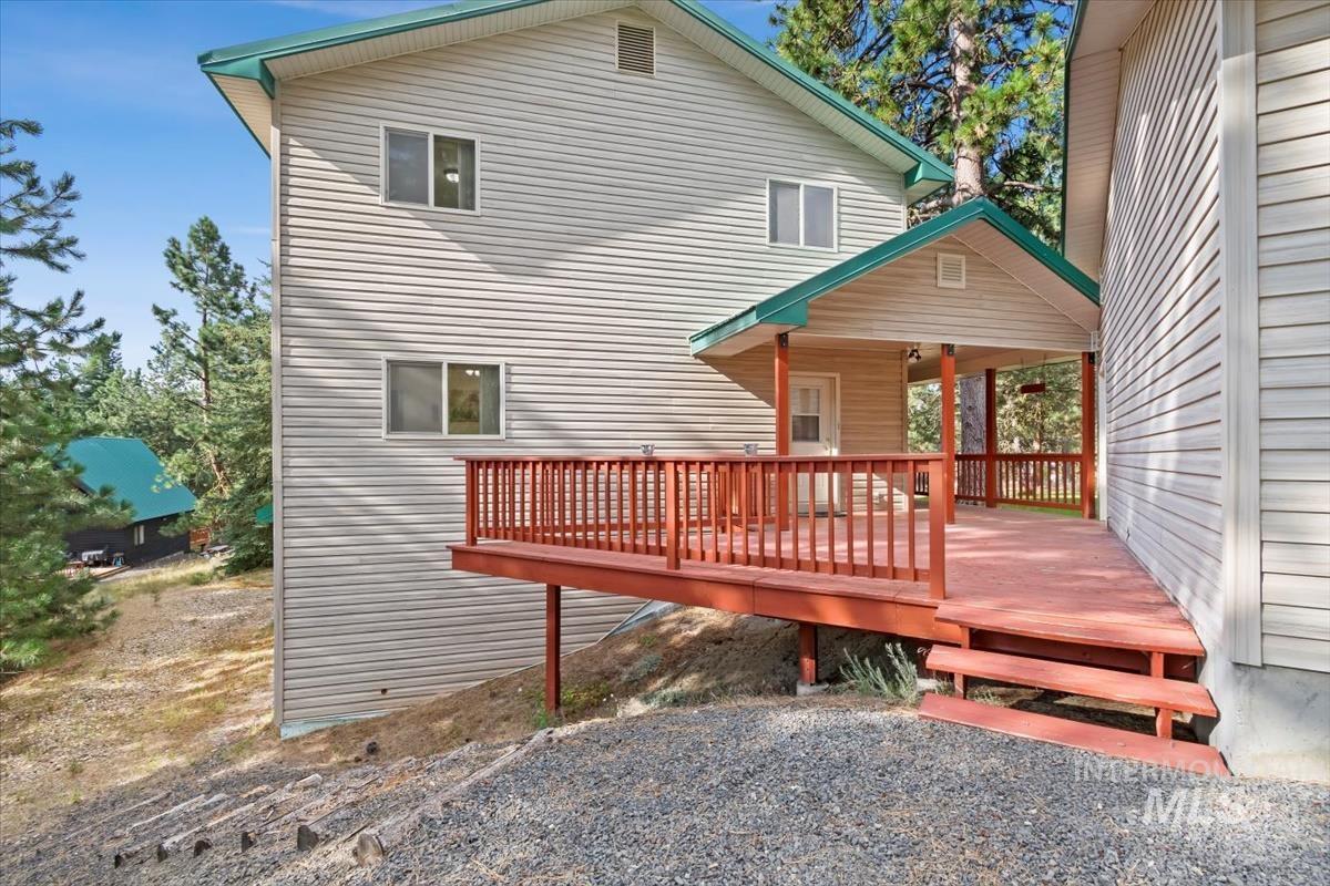 1496 Pine Ridge Property Photo 27