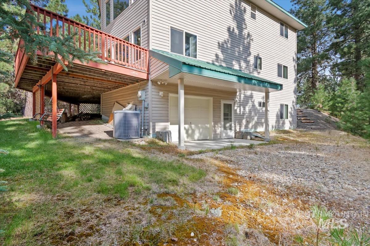 1496 Pine Ridge Property Photo 34
