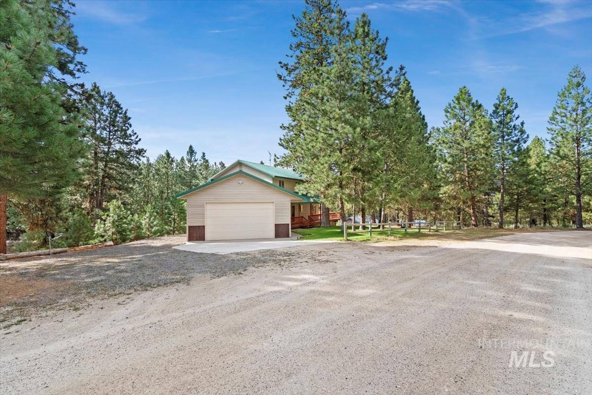 1496 Pine Ridge Property Photo 35