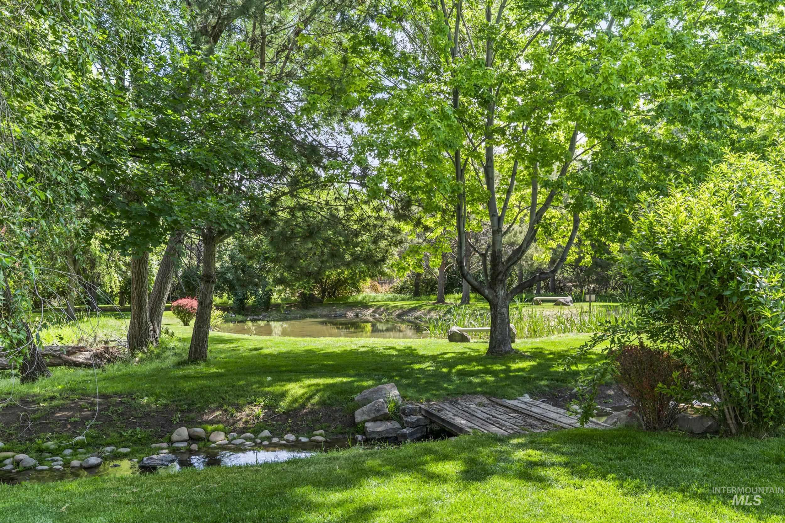 2717 S Harbour Springs Property Photo 34
