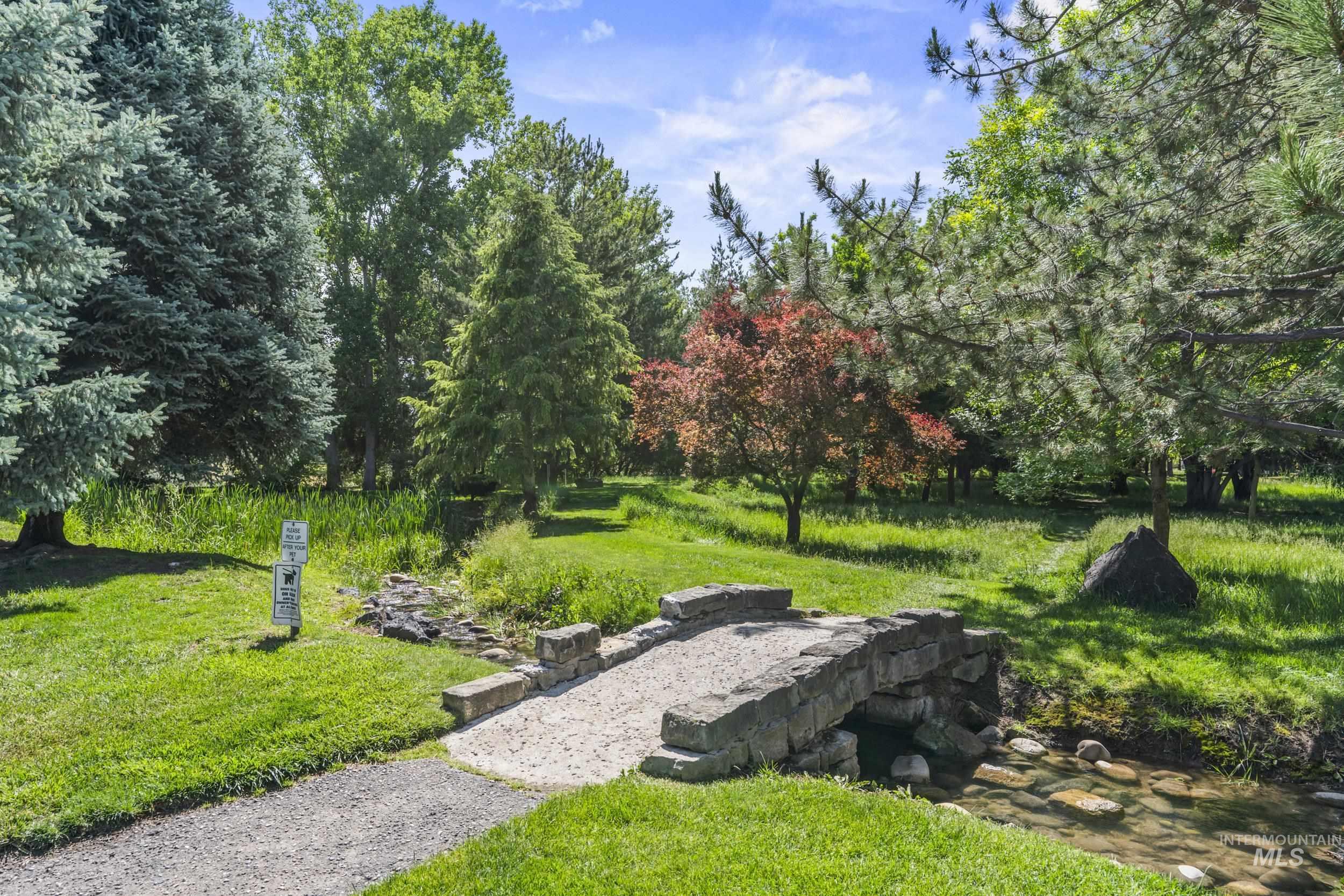 2717 S Harbour Springs Property Photo 39