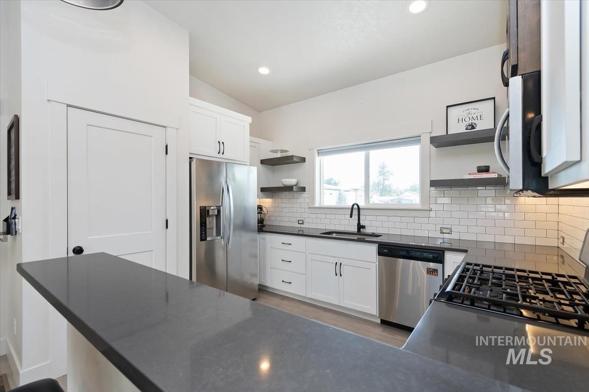 3690 N Jackie Ln Property Photo 14