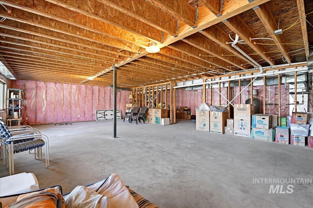 10250 Airpark Loop Property Photo 34