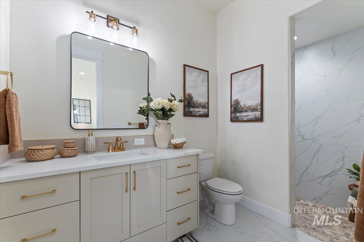 13585 Centerland Dr Property Photo 40