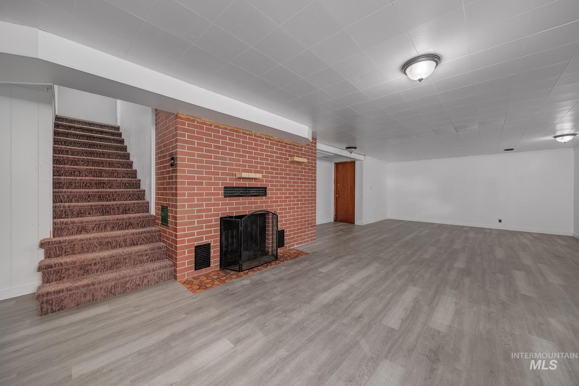 2011 Decker Drive Property Photo 28