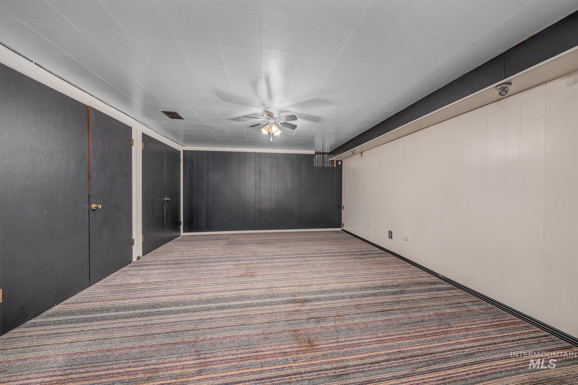 2011 Decker Drive Property Photo 34