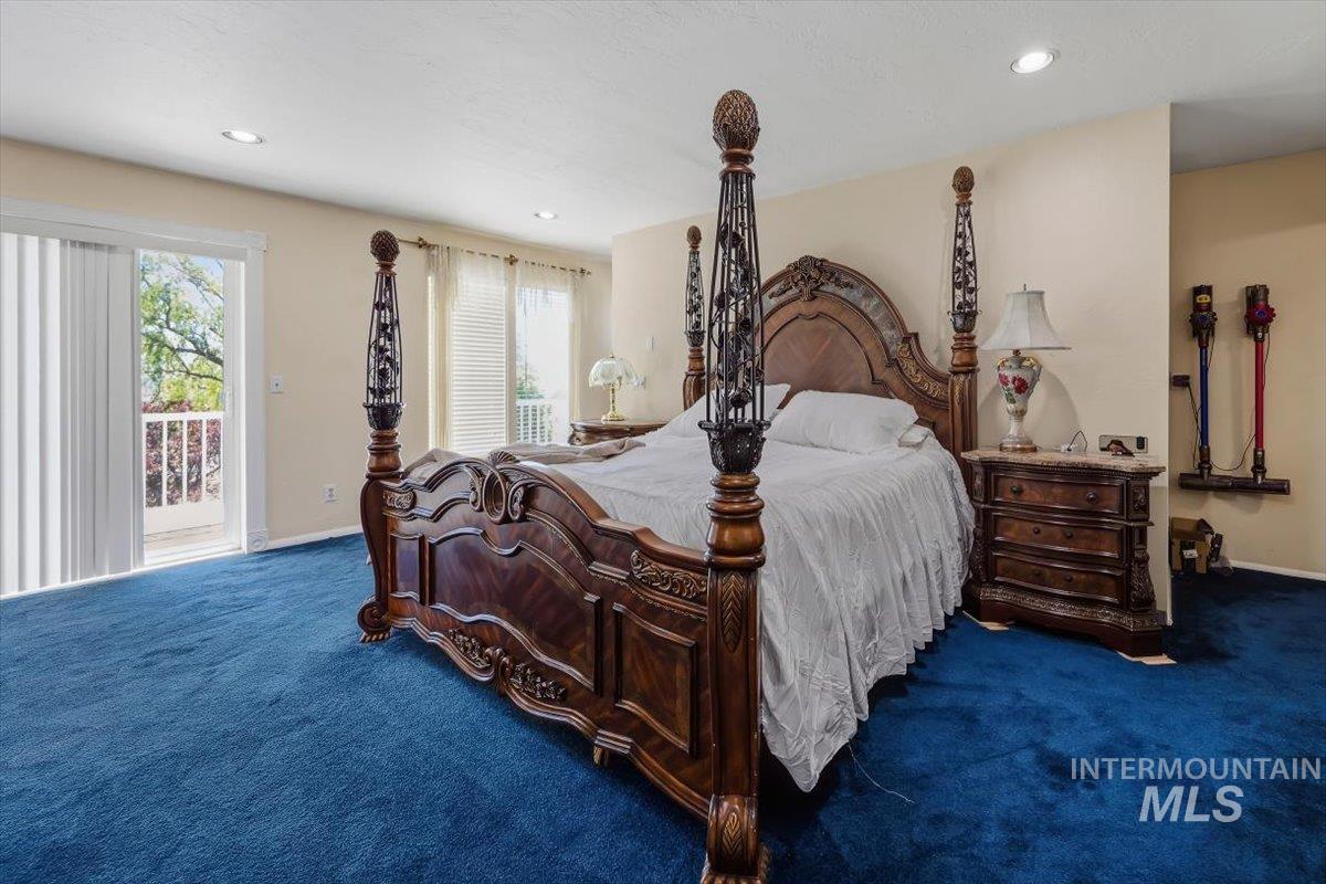 147 W 400 South Property Photo 26