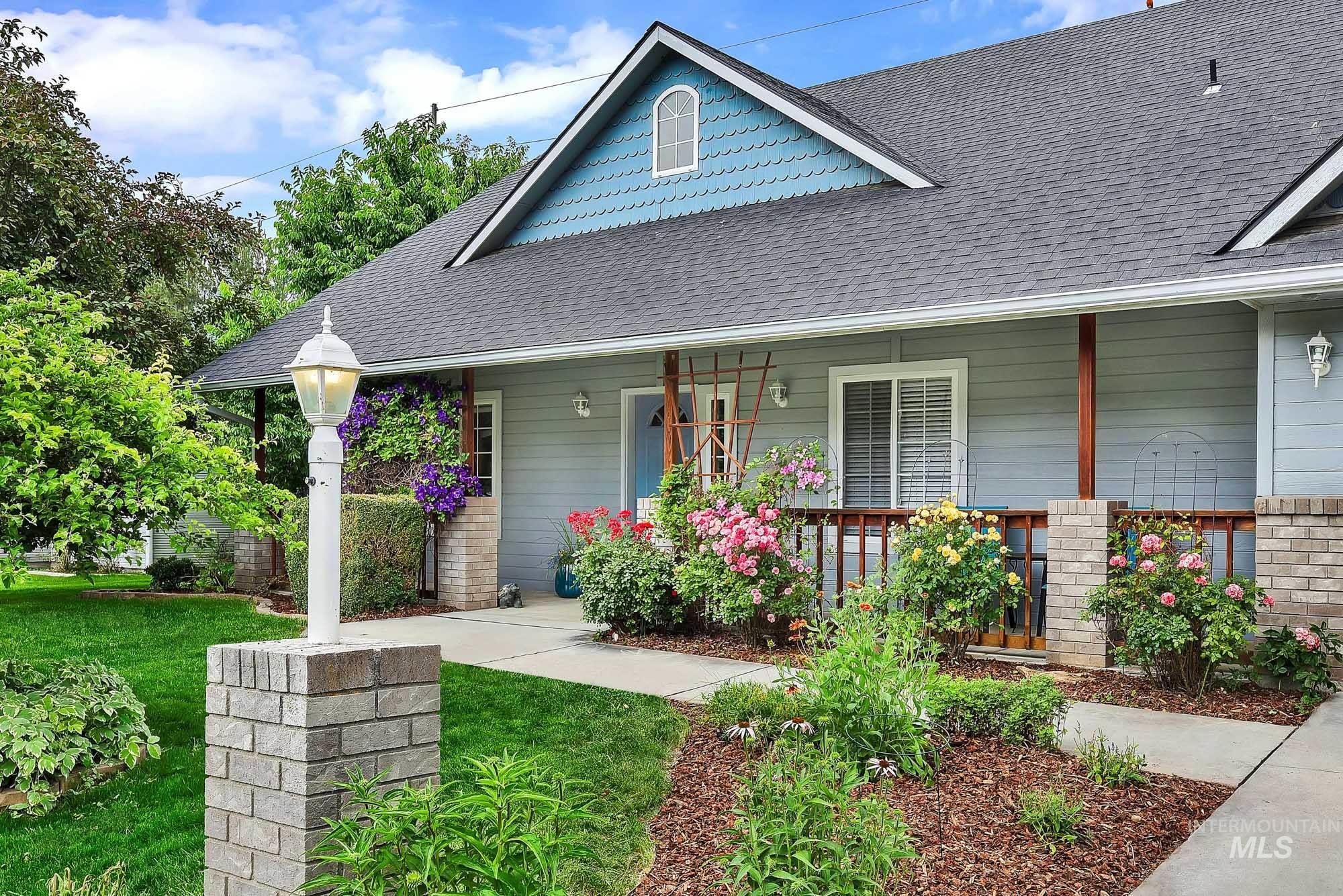 23193 Forest Hills Loop Property Photo 3