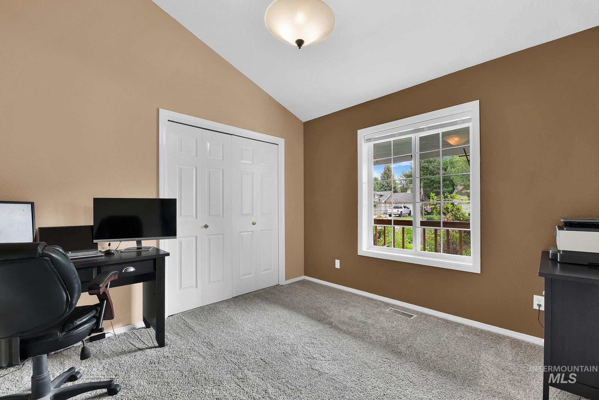 23193 Forest Hills Loop Property Photo 6