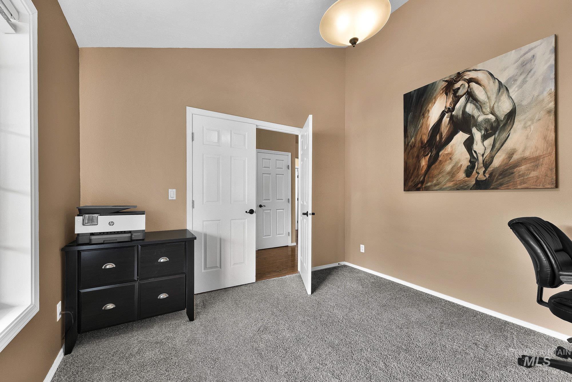 23193 Forest Hills Loop Property Photo 7