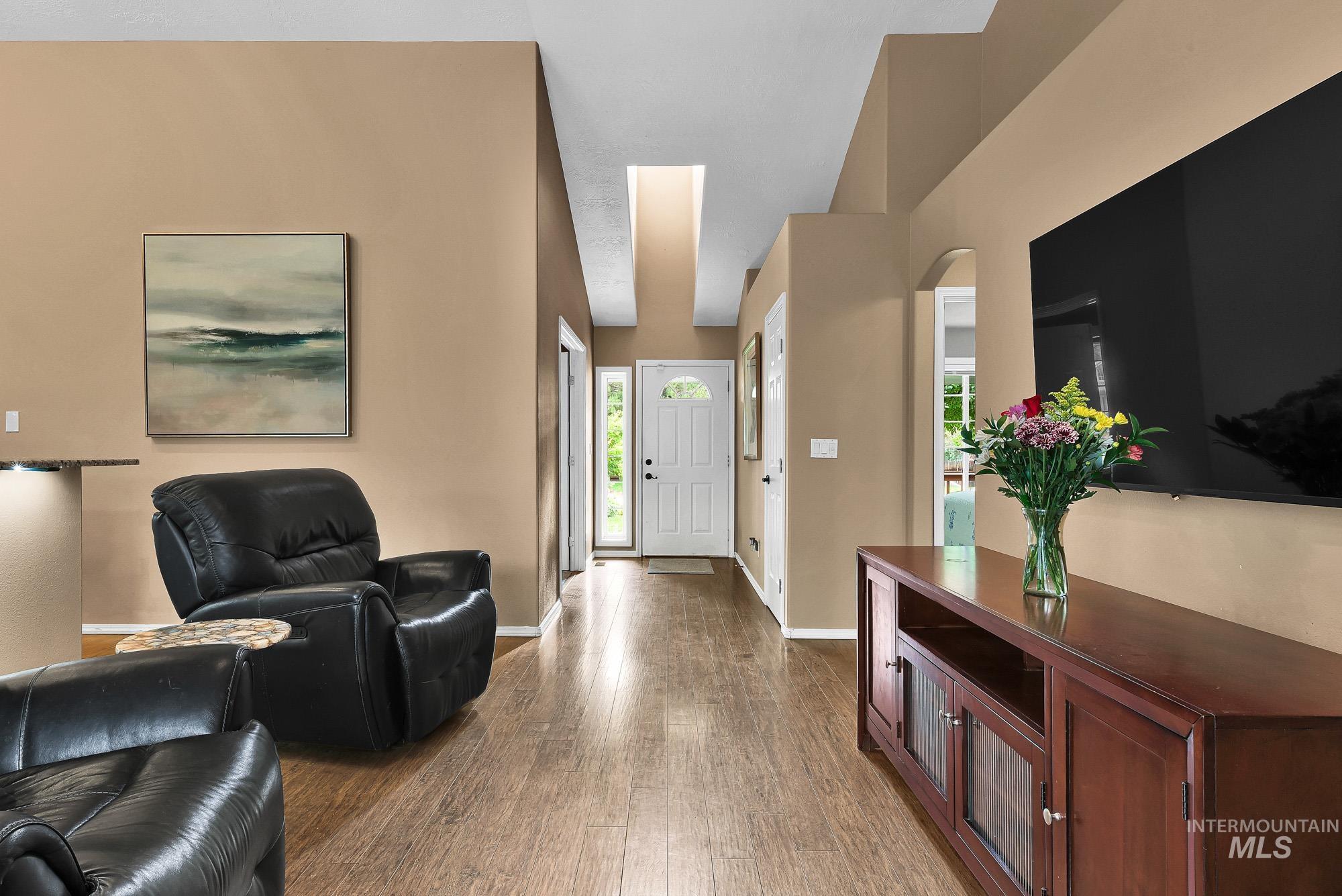 23193 Forest Hills Loop Property Photo 10